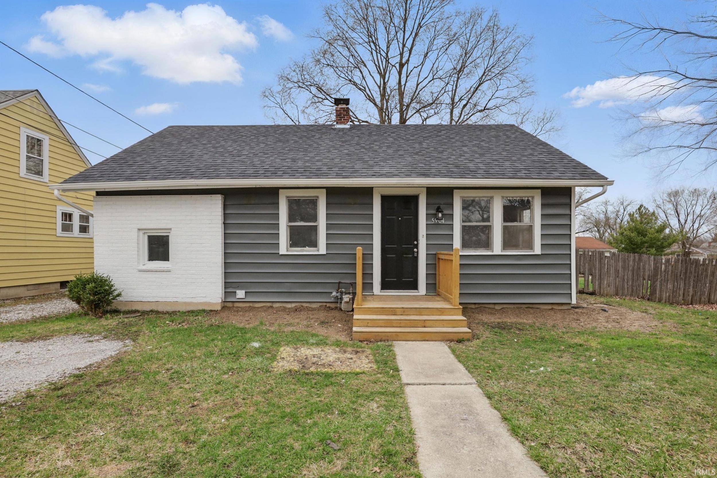Fort Wayne, IN 46807,5904 S Harrison Street