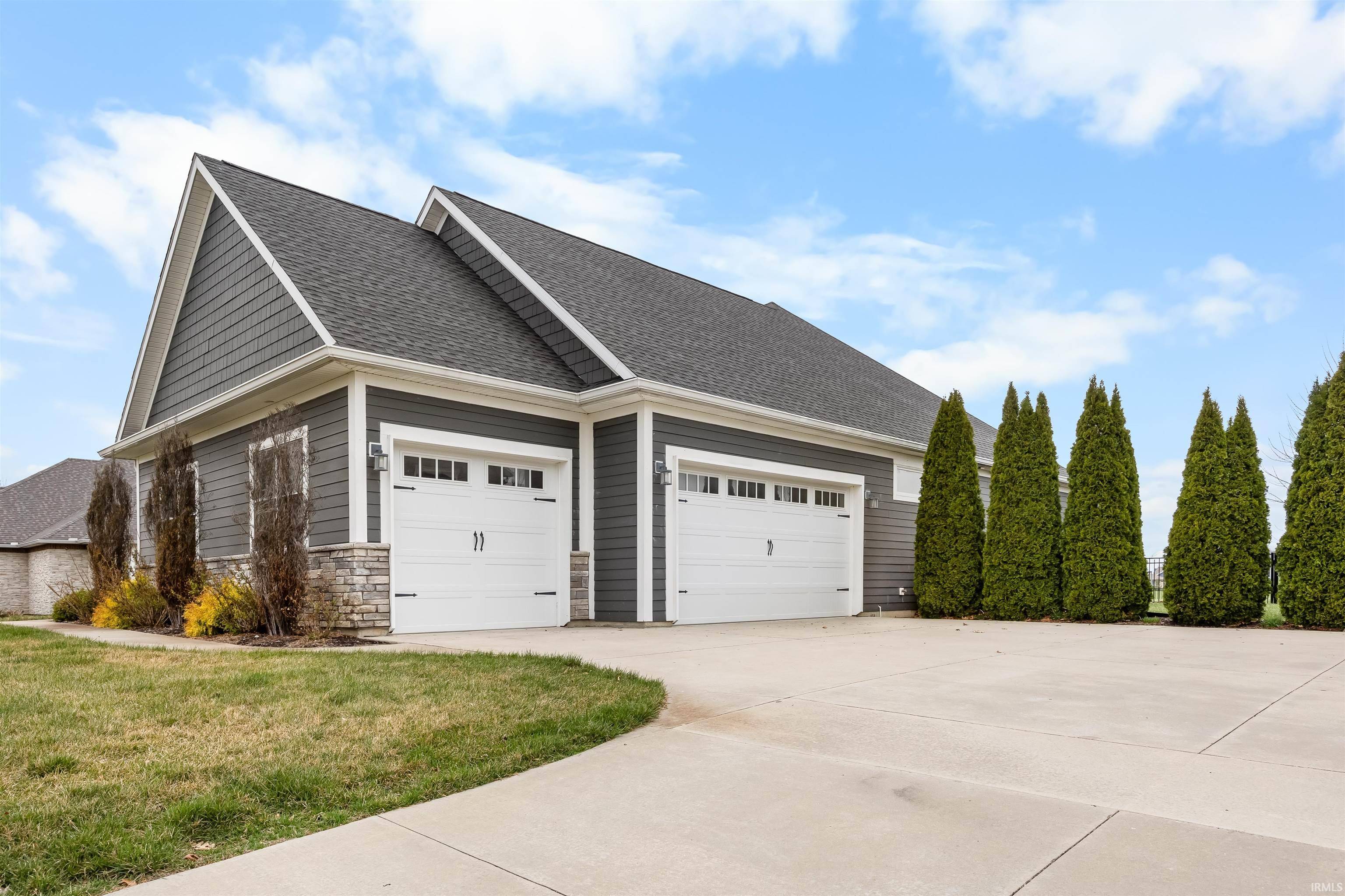 Lafayette, IN 47909,1062 N Admirals Pointe Drive