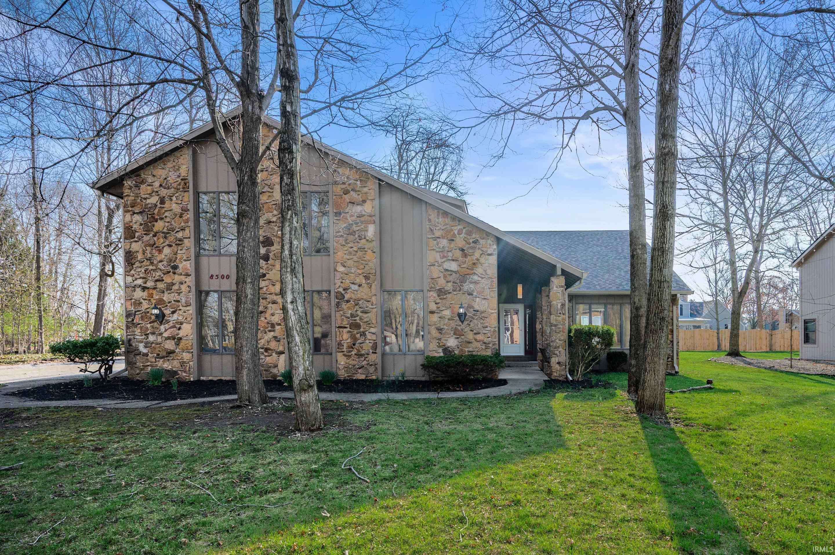 Muncie, IN 47303,8500 N Ravenwood Drive