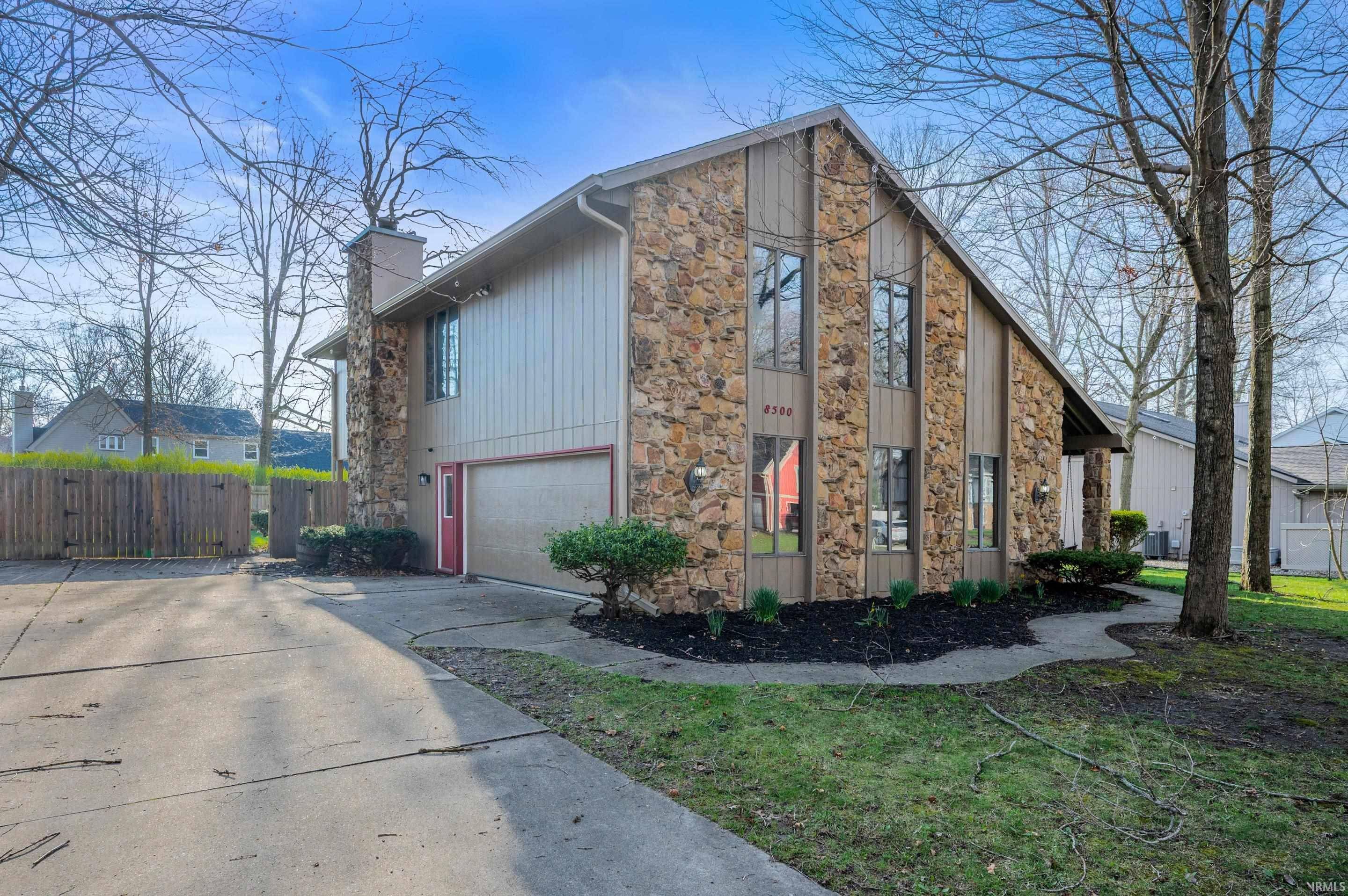 Muncie, IN 47303,8500 N Ravenwood Drive
