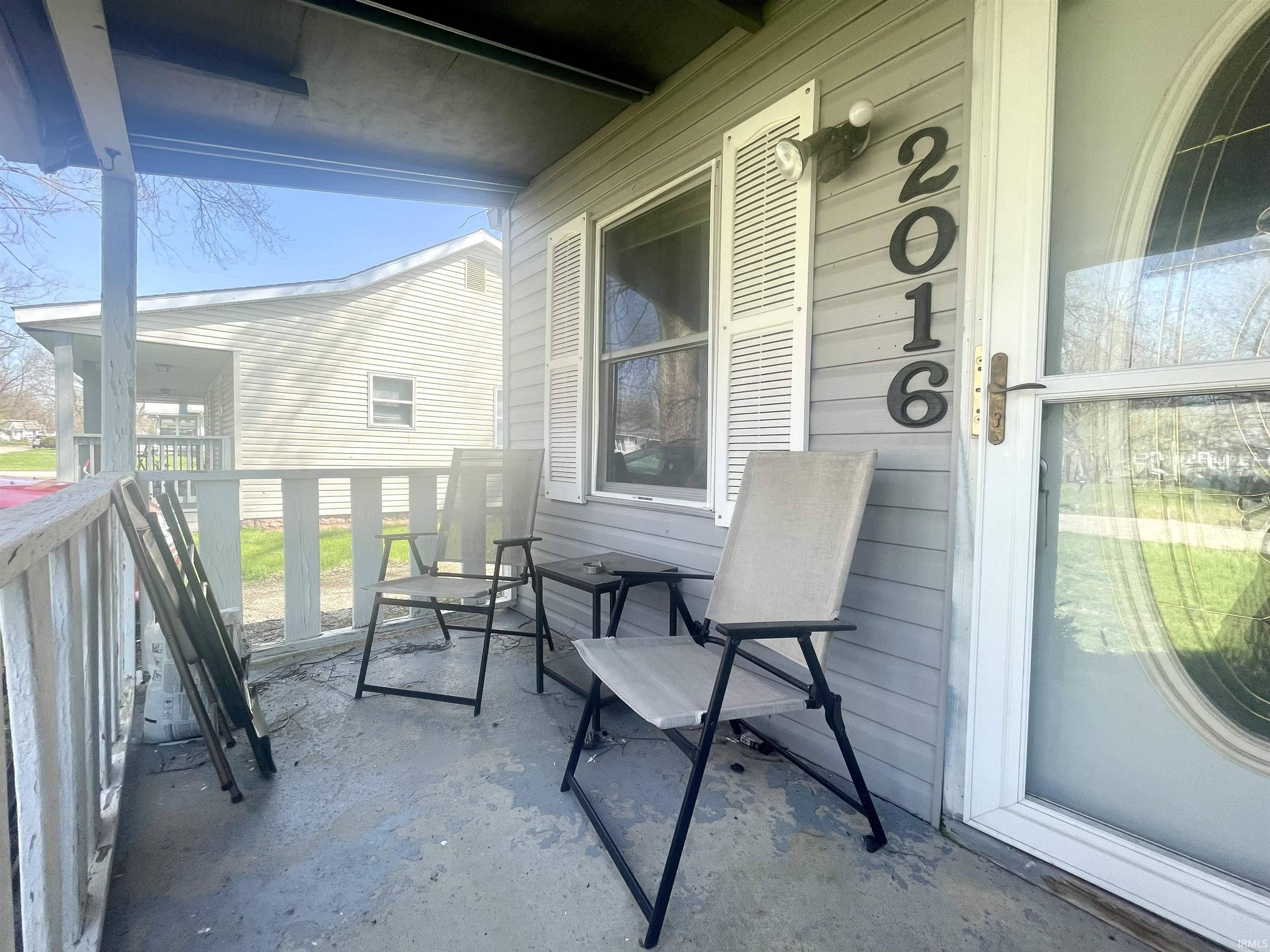 Muncie, IN 47304-2737,2016 N Glenwood Avenue