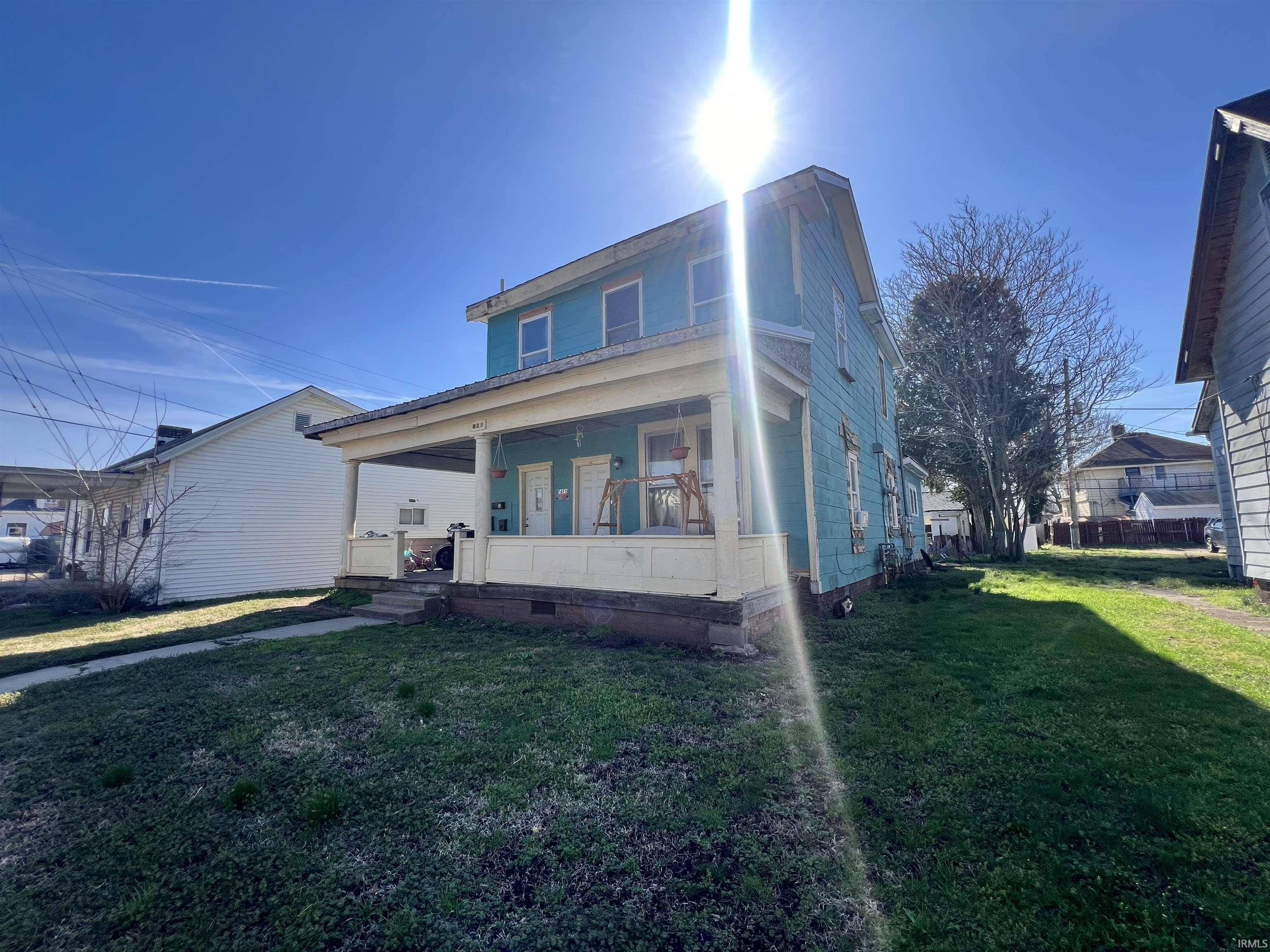 Vincennes, IN 47591,825 N 6th Street
