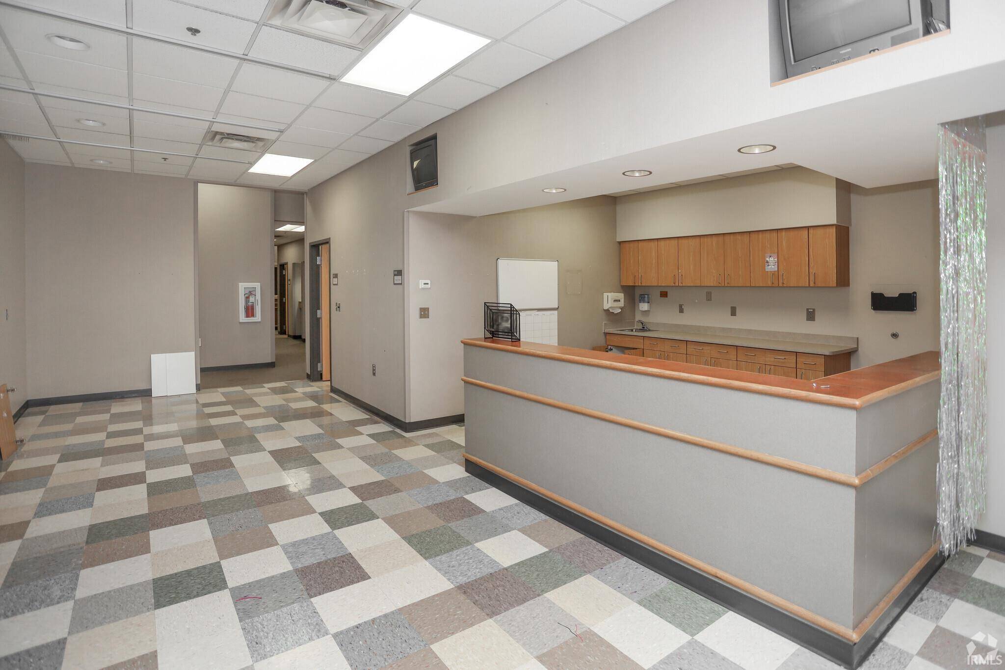 Muncie, IN 47303,800 S Tillotson Avenue