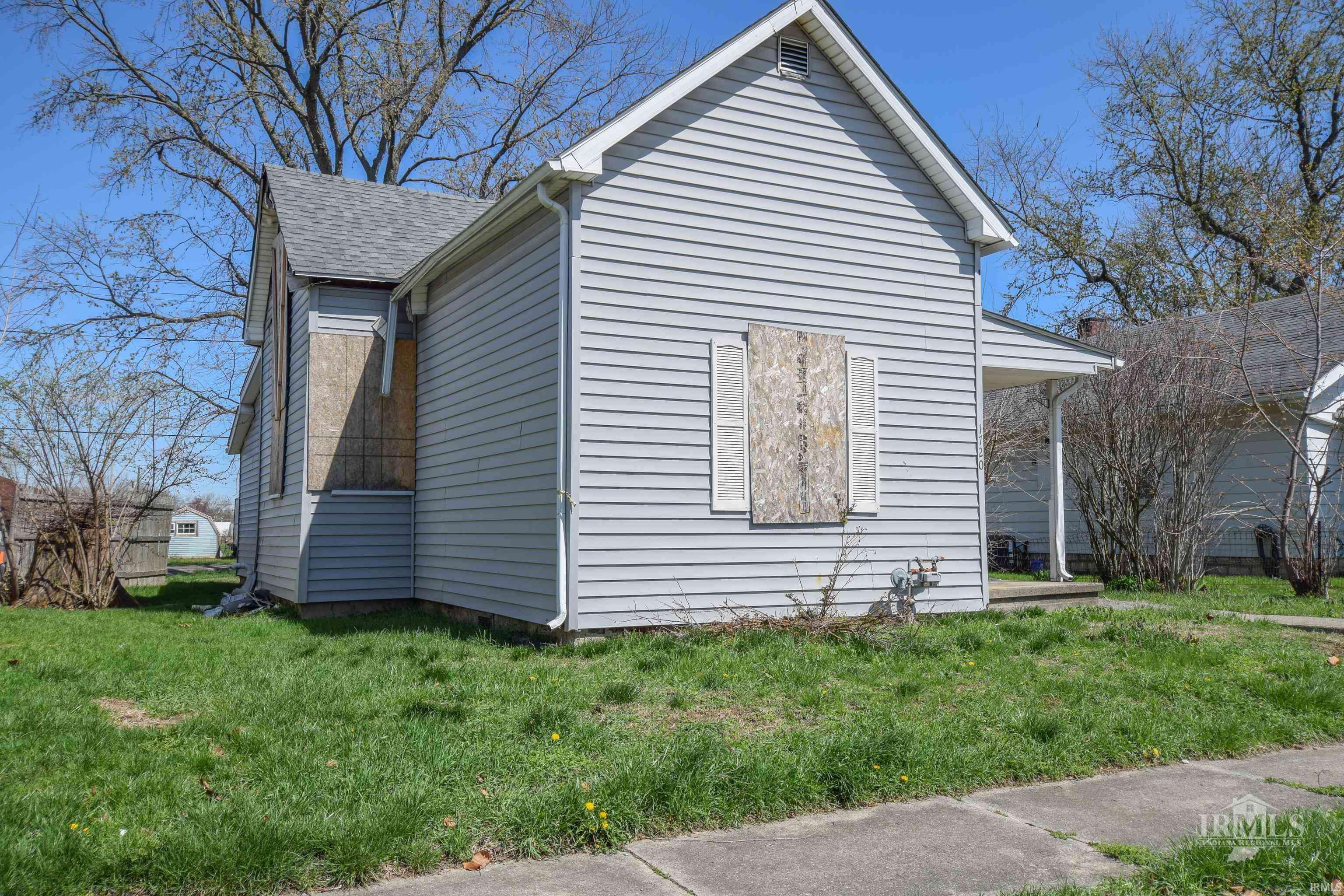 Muncie, IN 47302,1720 W 7th Street