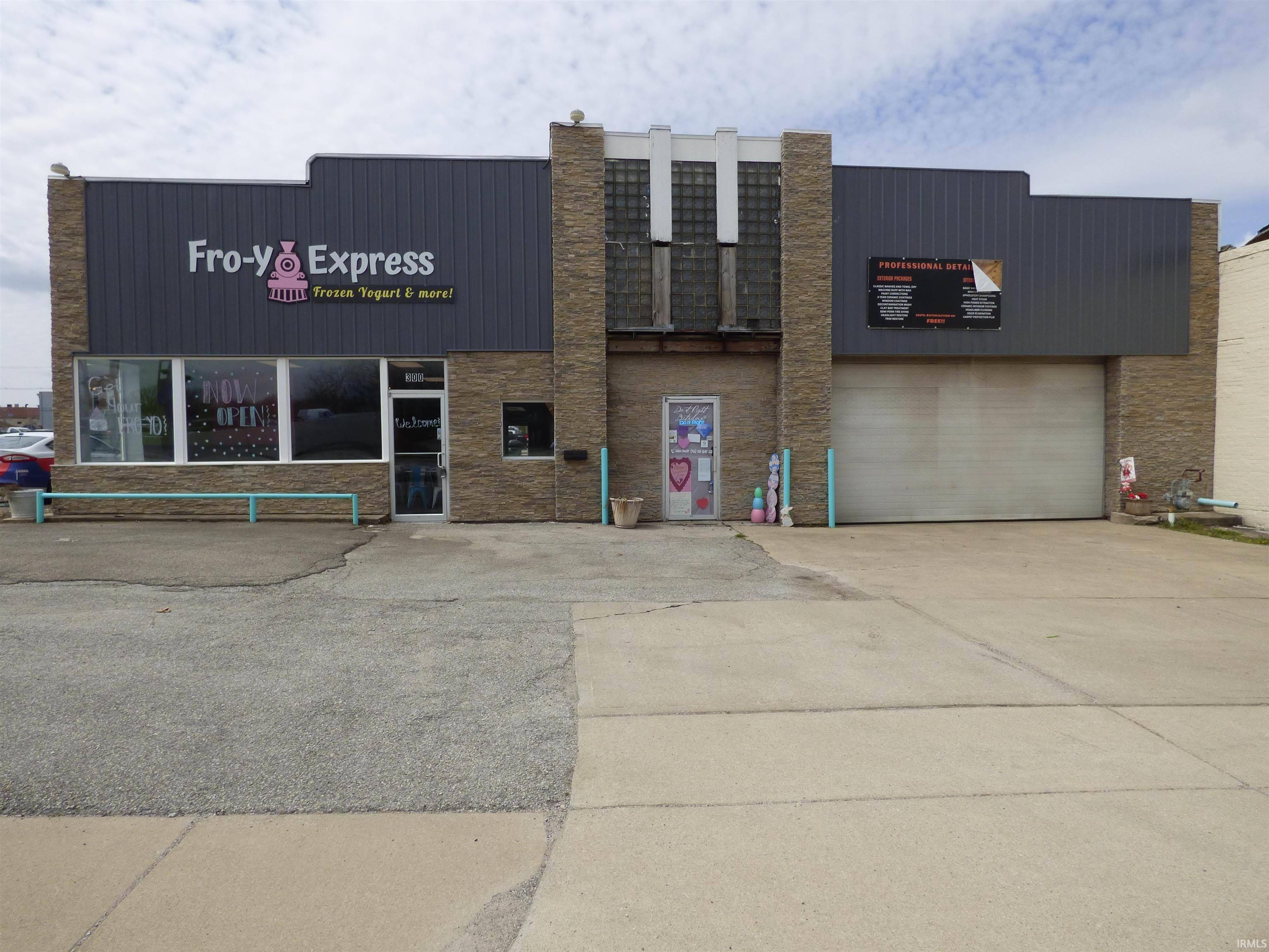 Frankfort, IN 46041,300 N Jackson Street