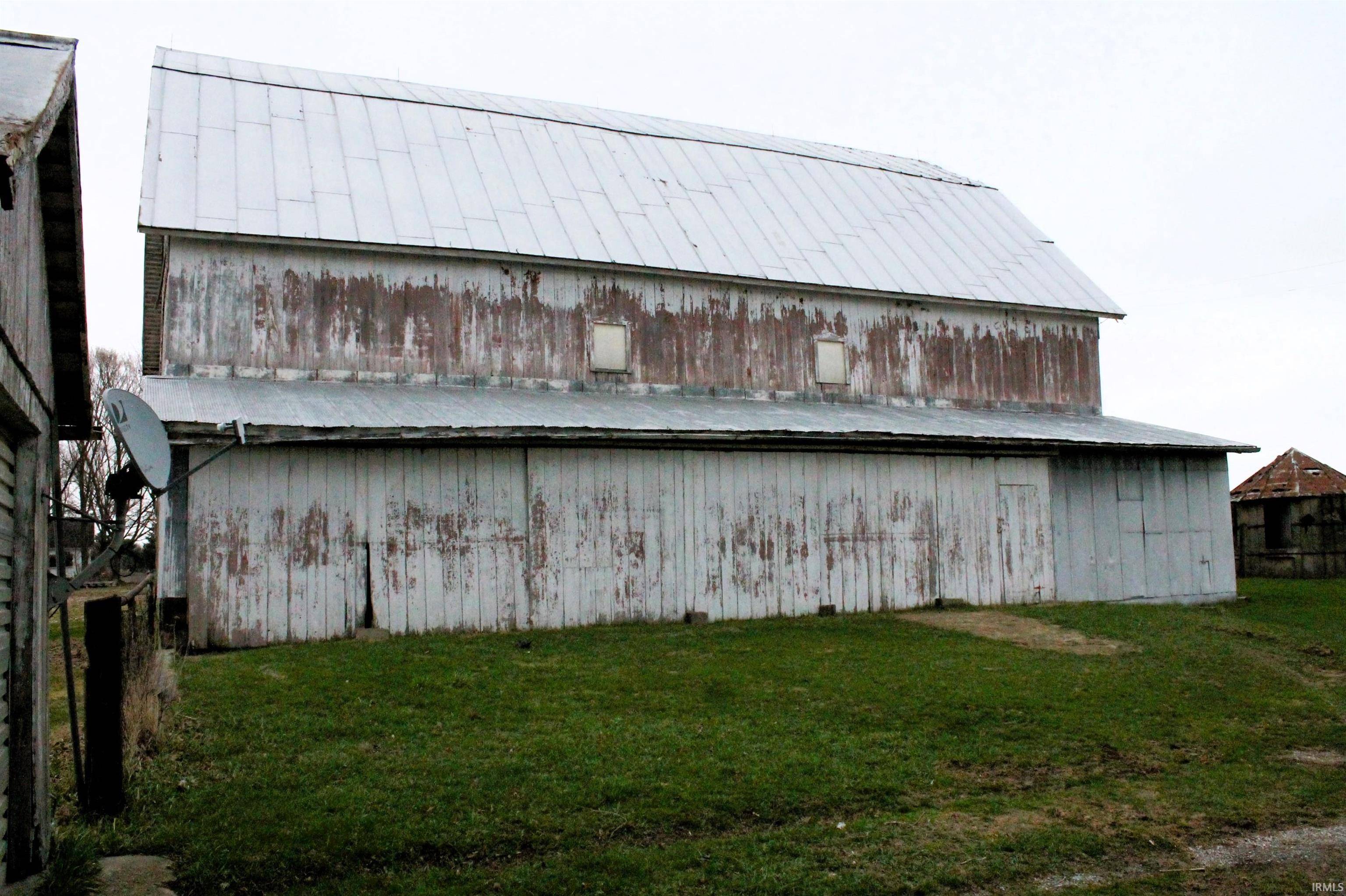 Albion, IN 46701-9700,325 W Us Highway 6