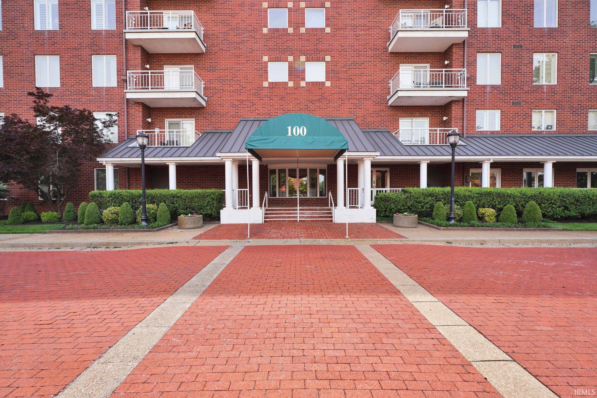 Evansville, IN 47708,100 NW First Street #205