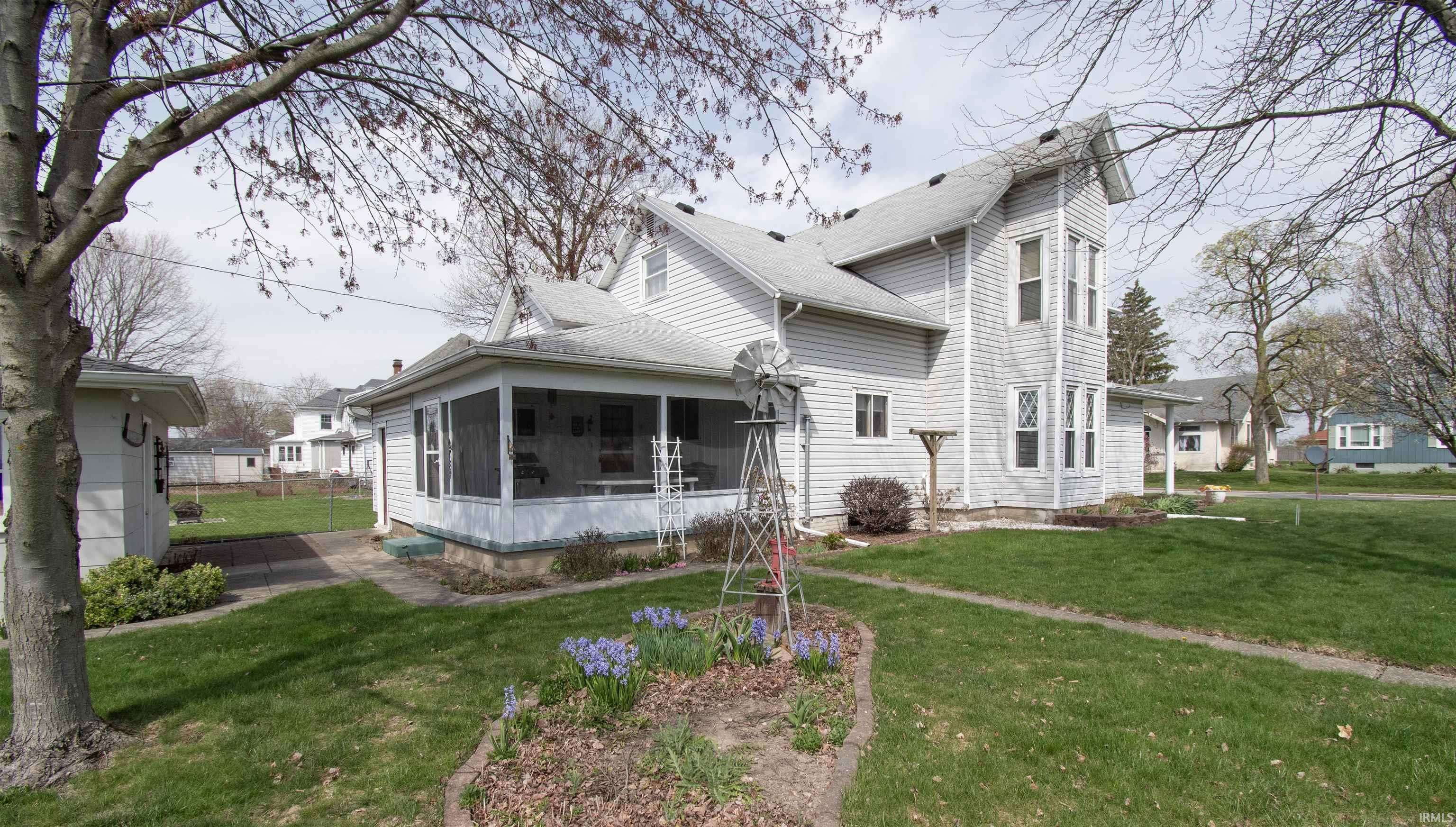 Garrett, IN 46738,318 S Harrison Street