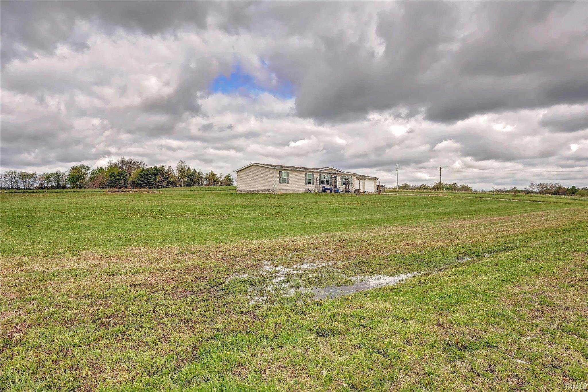 Worthington, IN 47471,8143 N 200 W Road