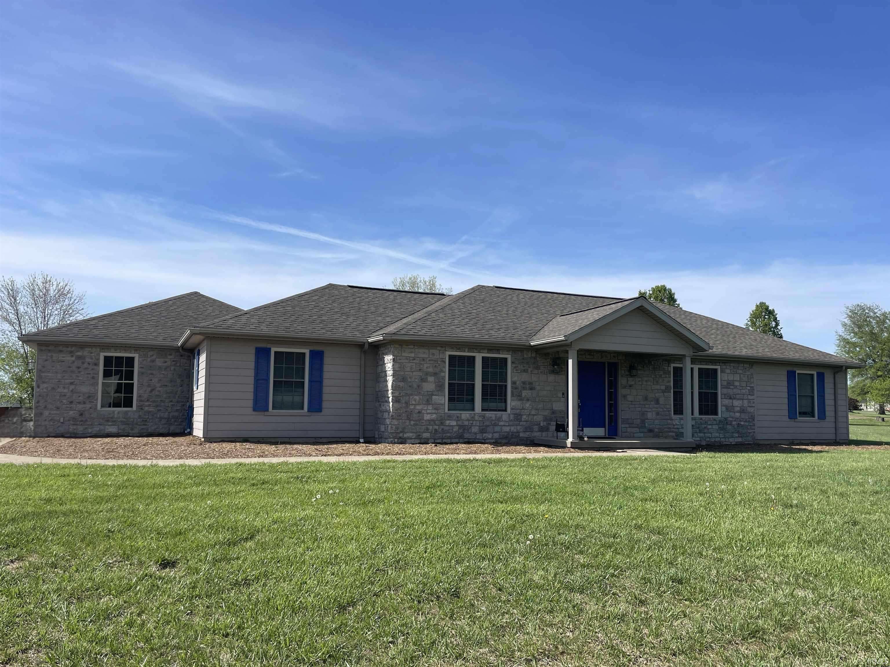 Dale, IN 47523,18686 N Quail Drive