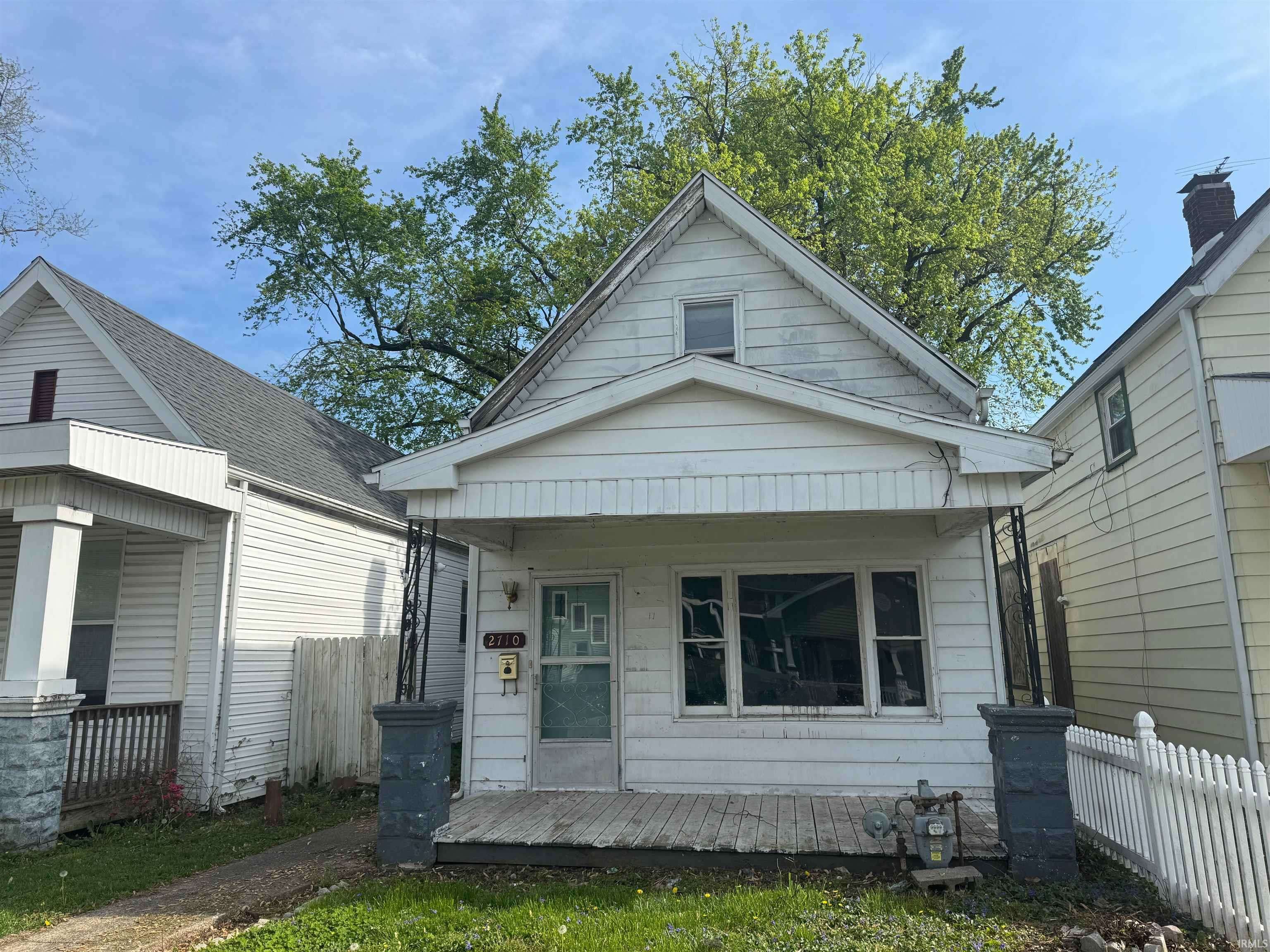 Evansville, IN 47712,2710 W Virginia Street