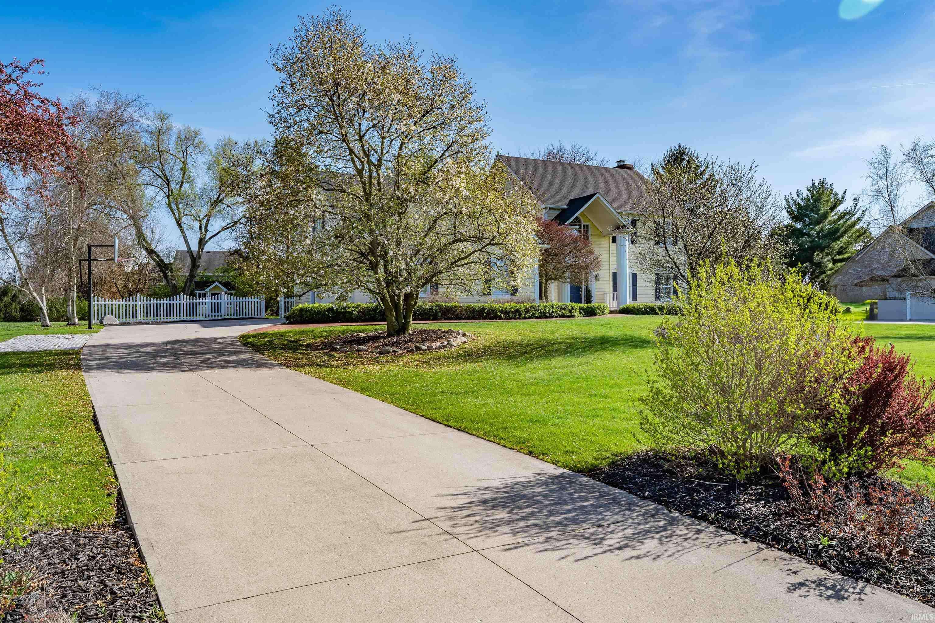 Fort Wayne, IN 46814,2503 Sycamore Hills Drive