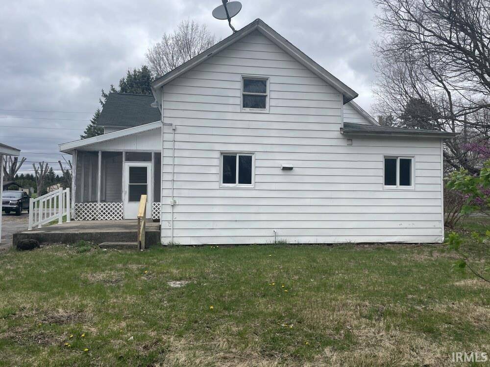 Warsaw, IN 46580-8101,2507 E 225 S