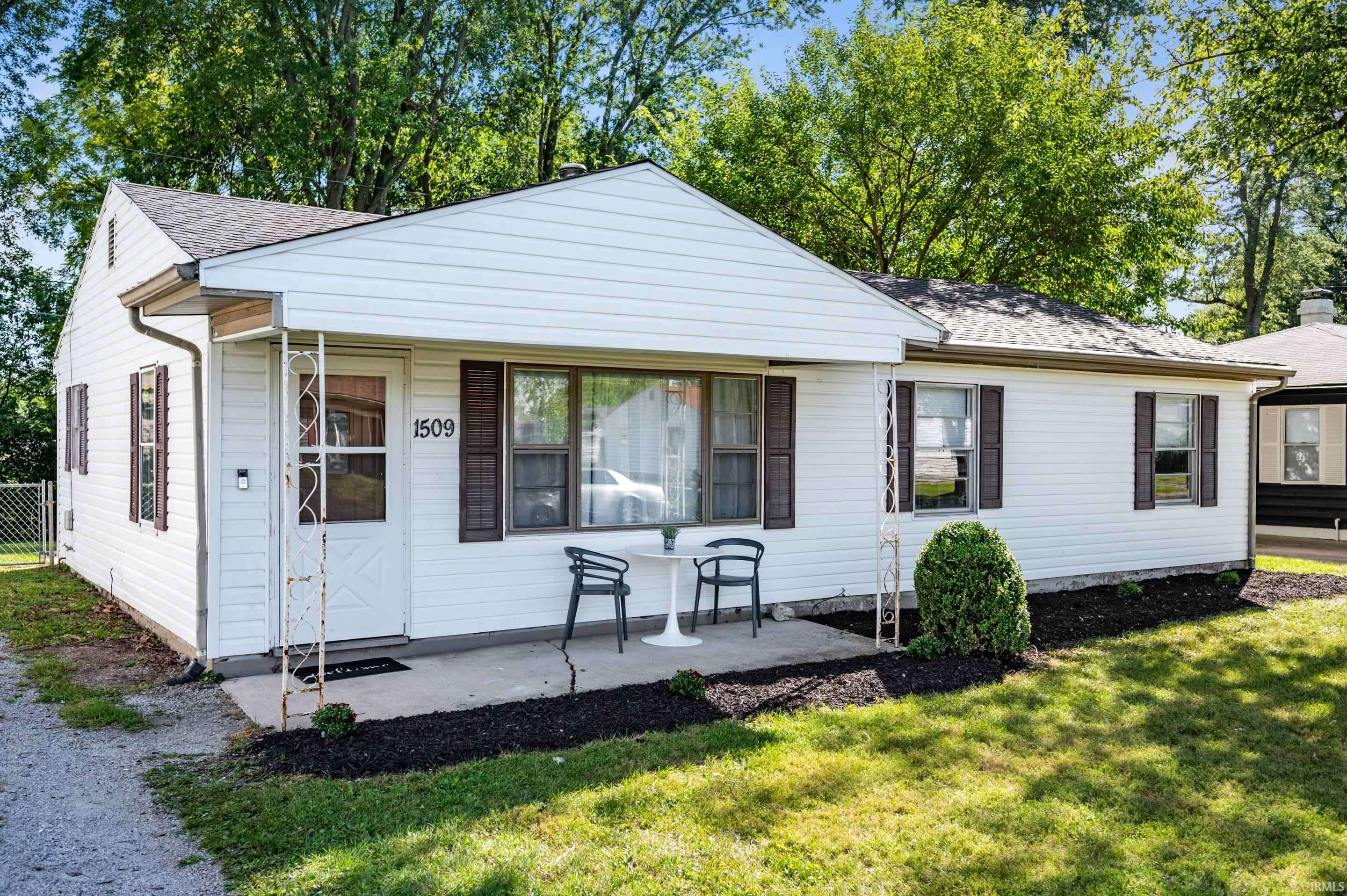 Muncie, IN 47304,1509 W Glenn Ellyn Drive #9 SFAM Homes Total