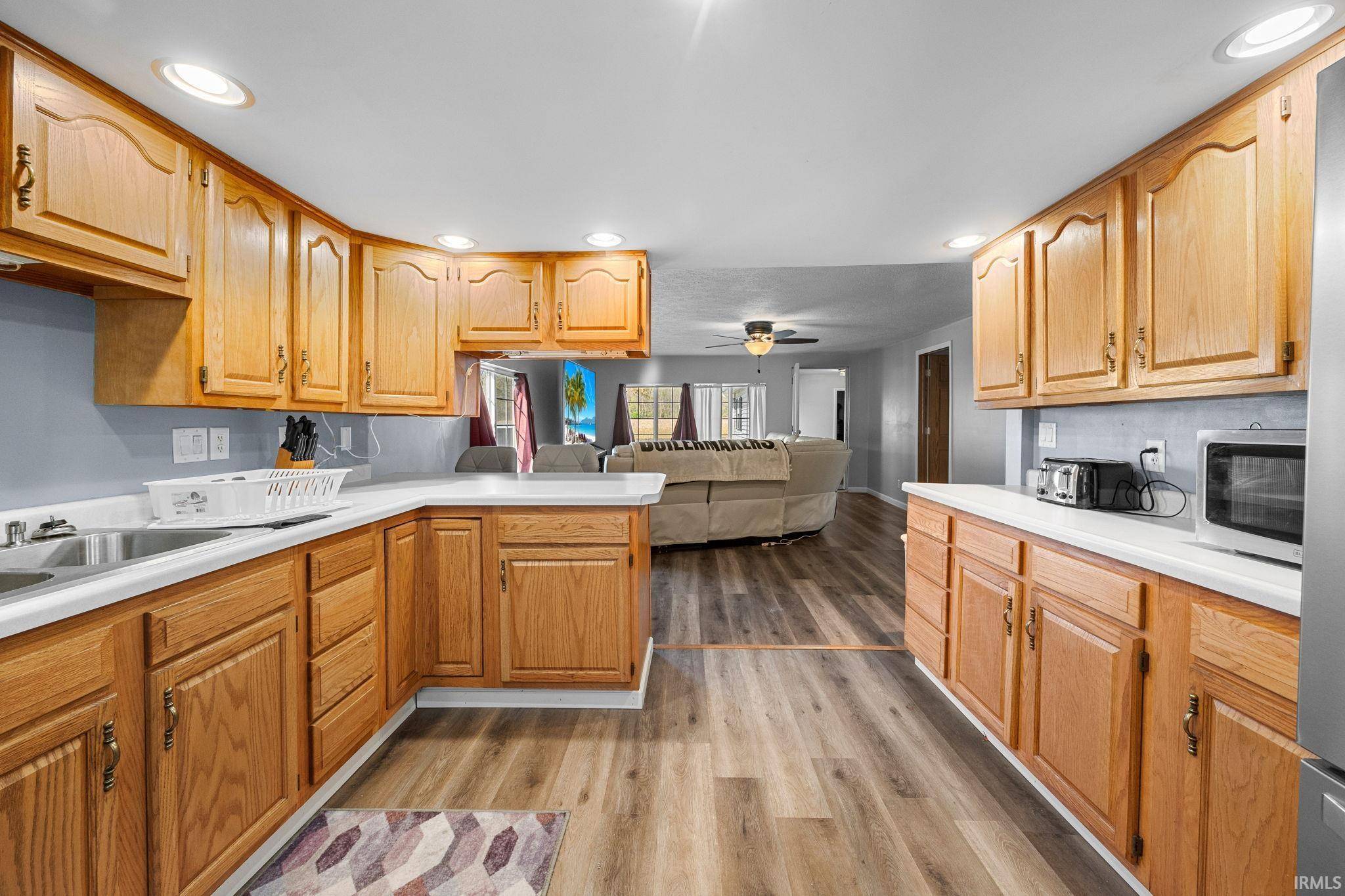 Monticello, IN 47960,6859 N 1225 W