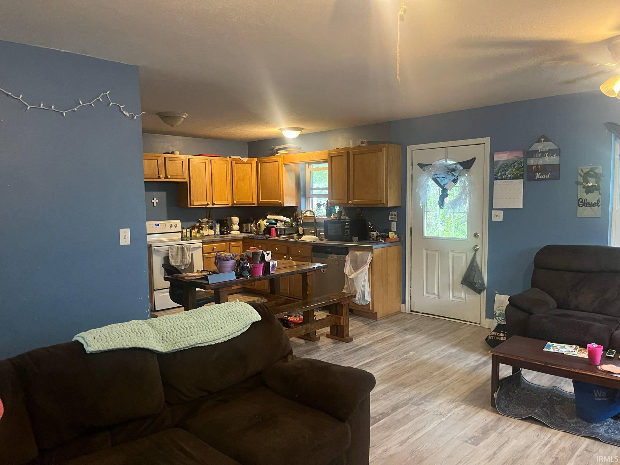 Paoli, IN 47454,605 NE 3RD ST