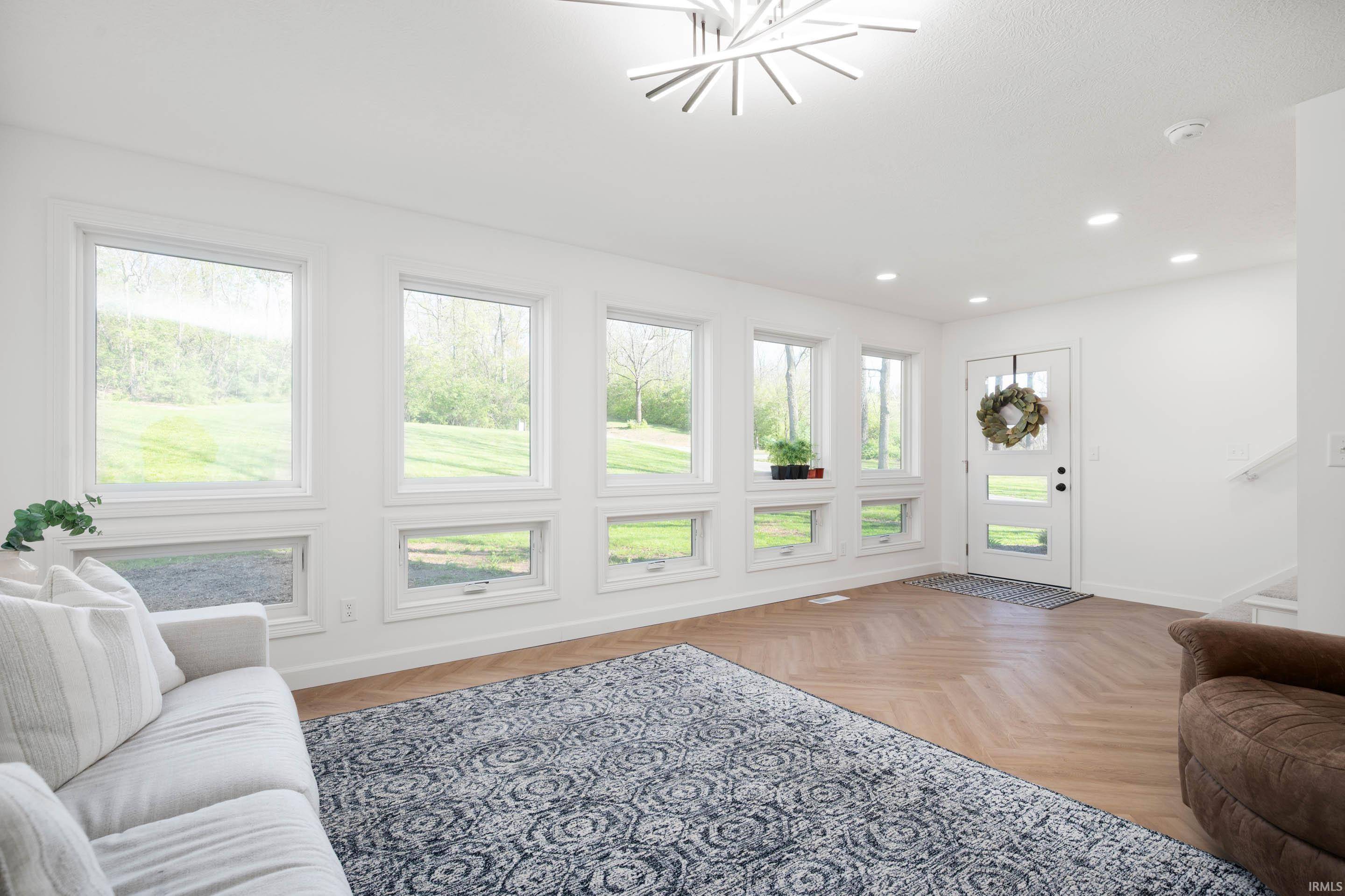 Albany, IN 47320,13440 N Summerhill Drive
