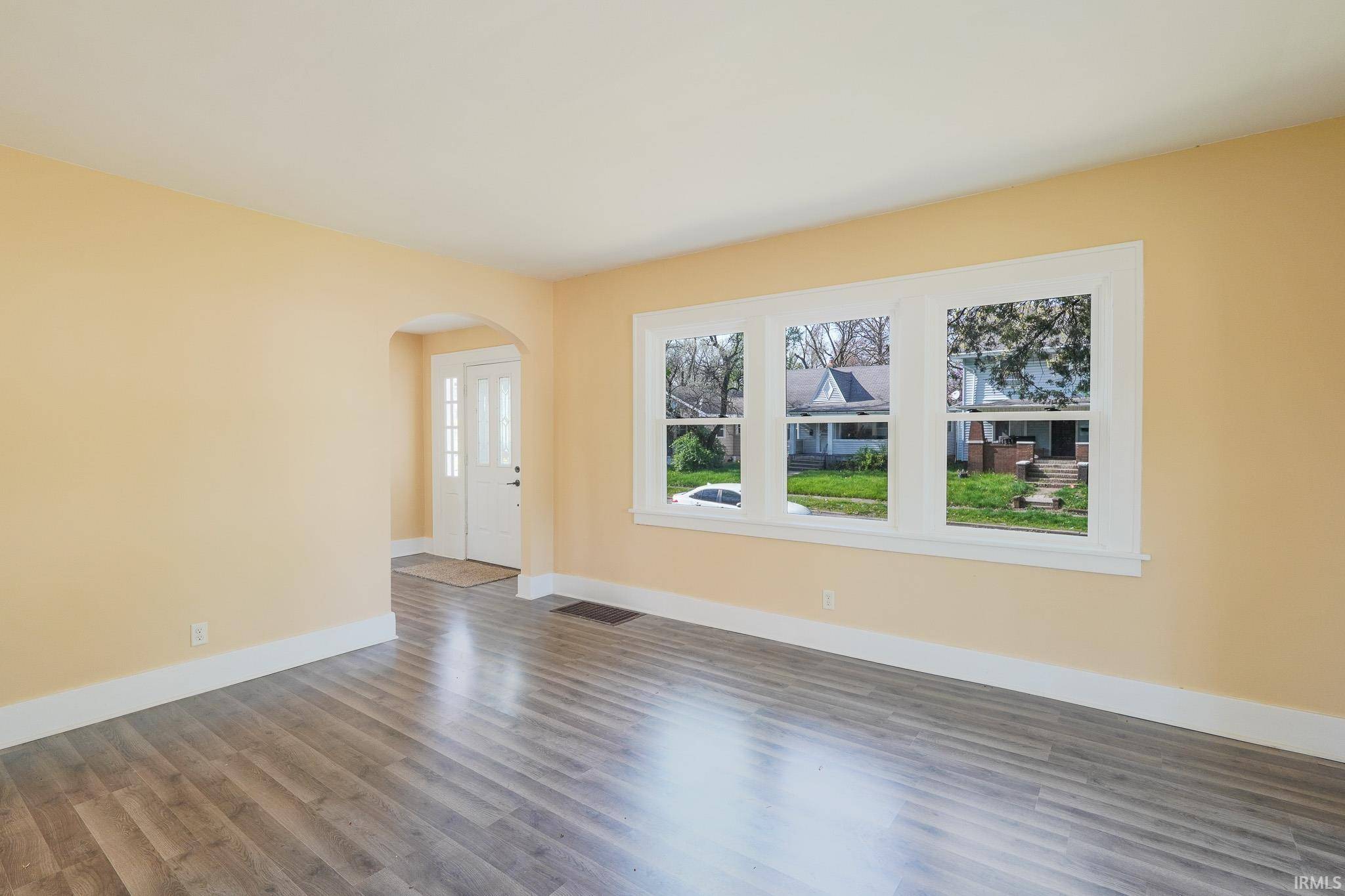 Fort Wayne, IN 46806-4281,832 Hamilton Avenue