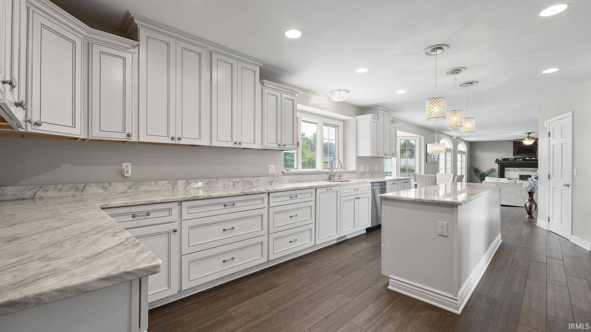 Fort Wayne, IN 46814,1611 Sycamore Hills Drive
