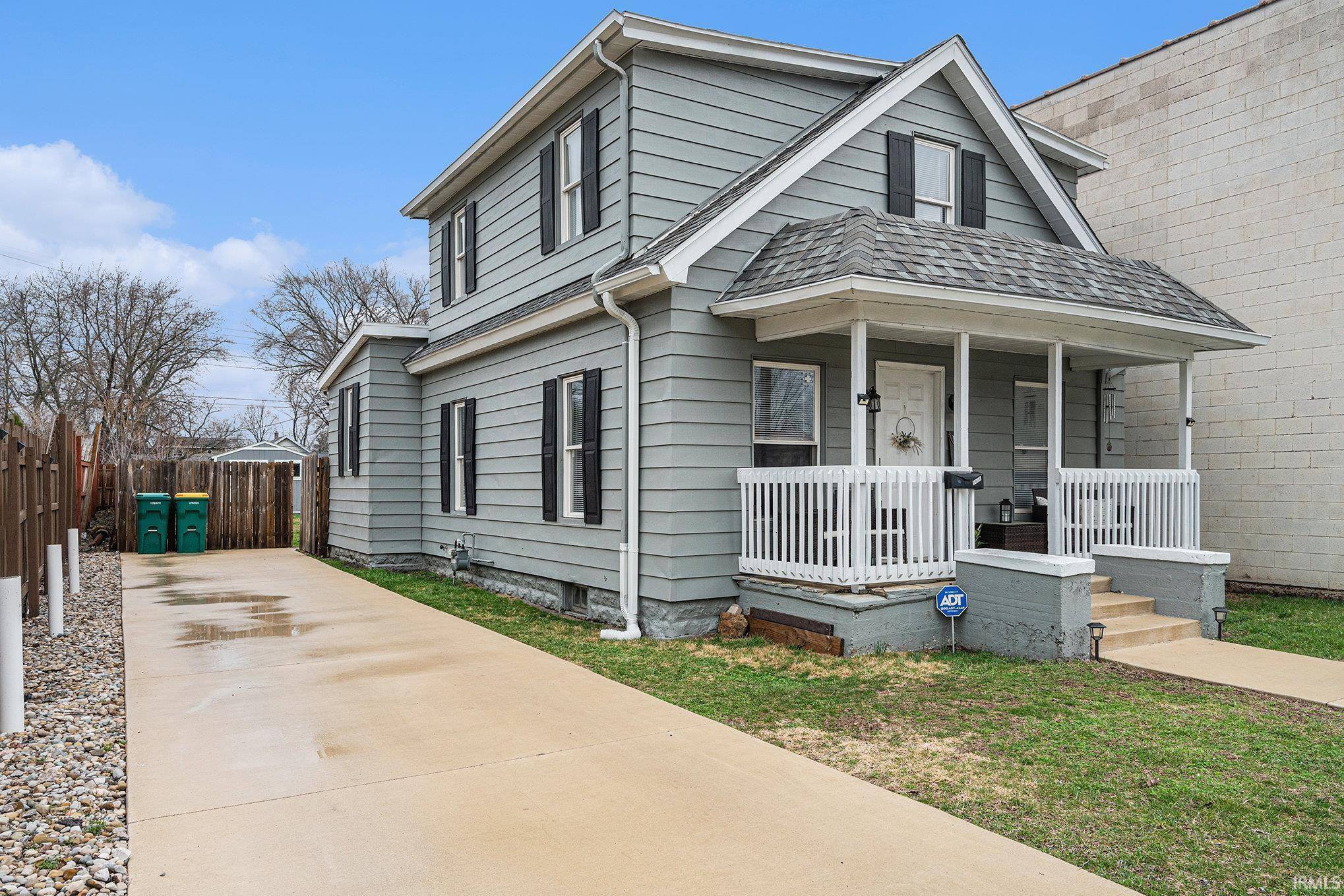 Mishawaka, IN 46544-1635,1816 W 6Th Street