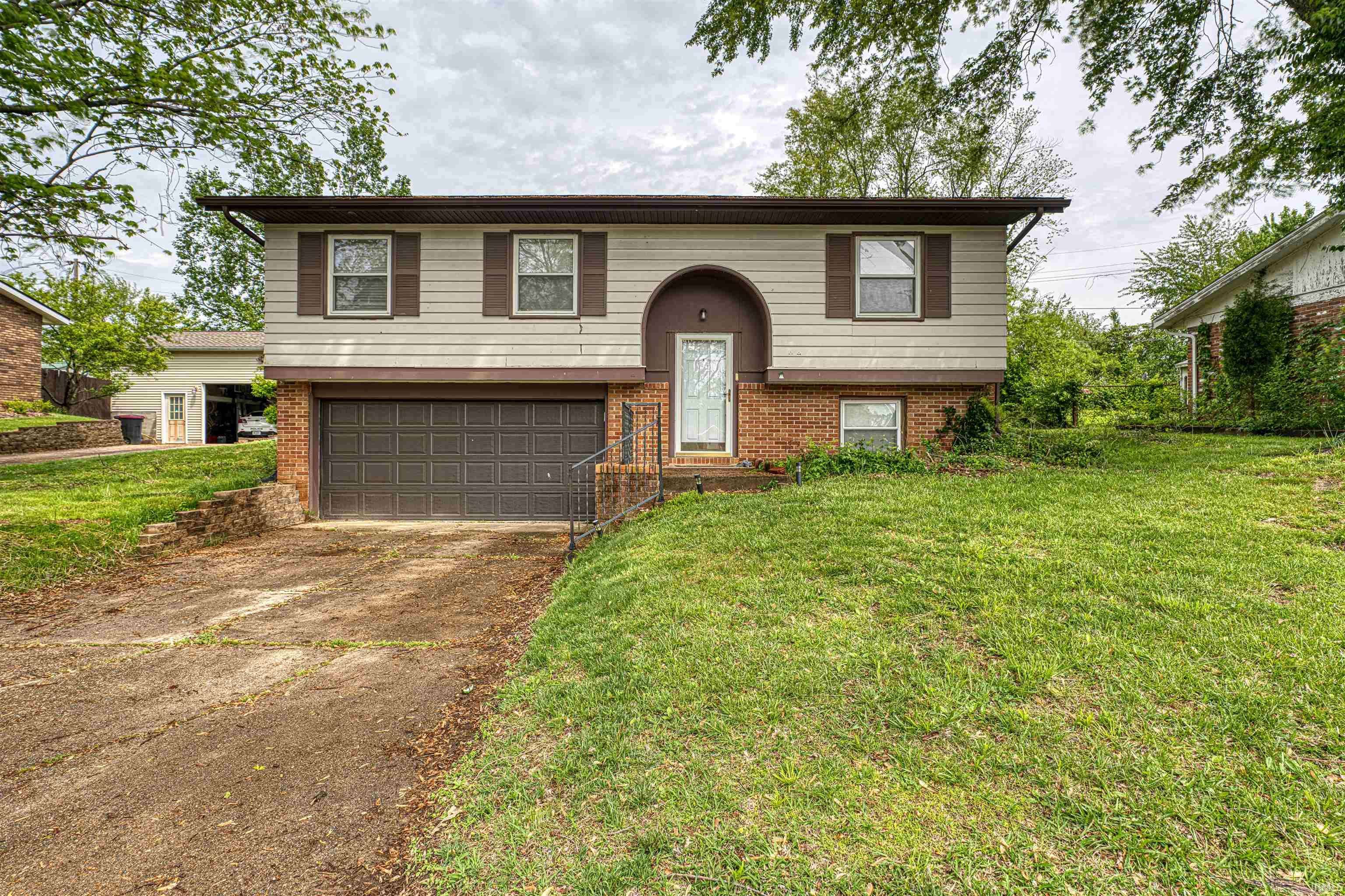 Boonville, IN 47601,1514 Mac Ray Drive