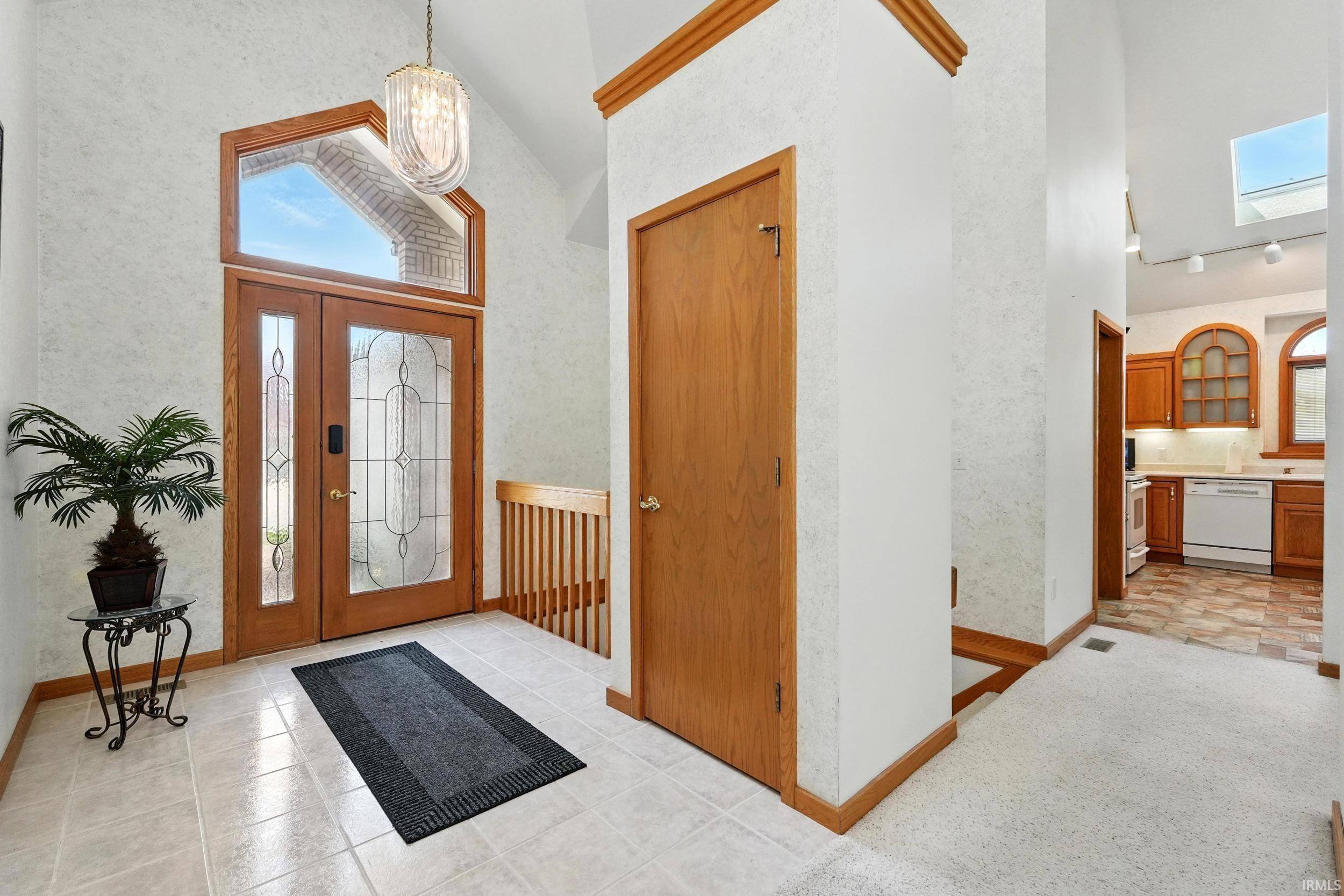 Fort Wayne, IN 46804,414 Blue Cliff Place