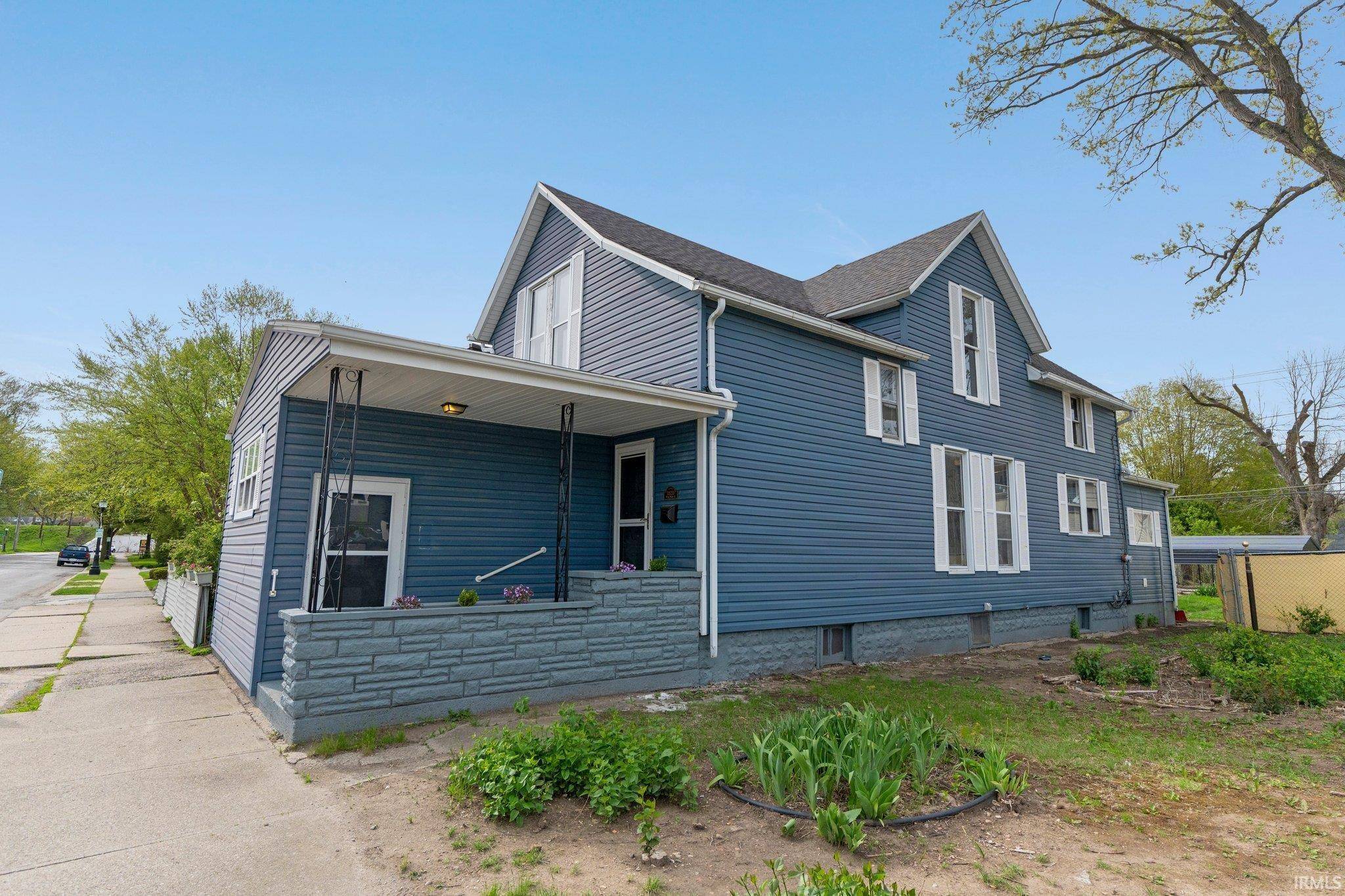 Fort Wayne, IN 46808,1820 W Main Street
