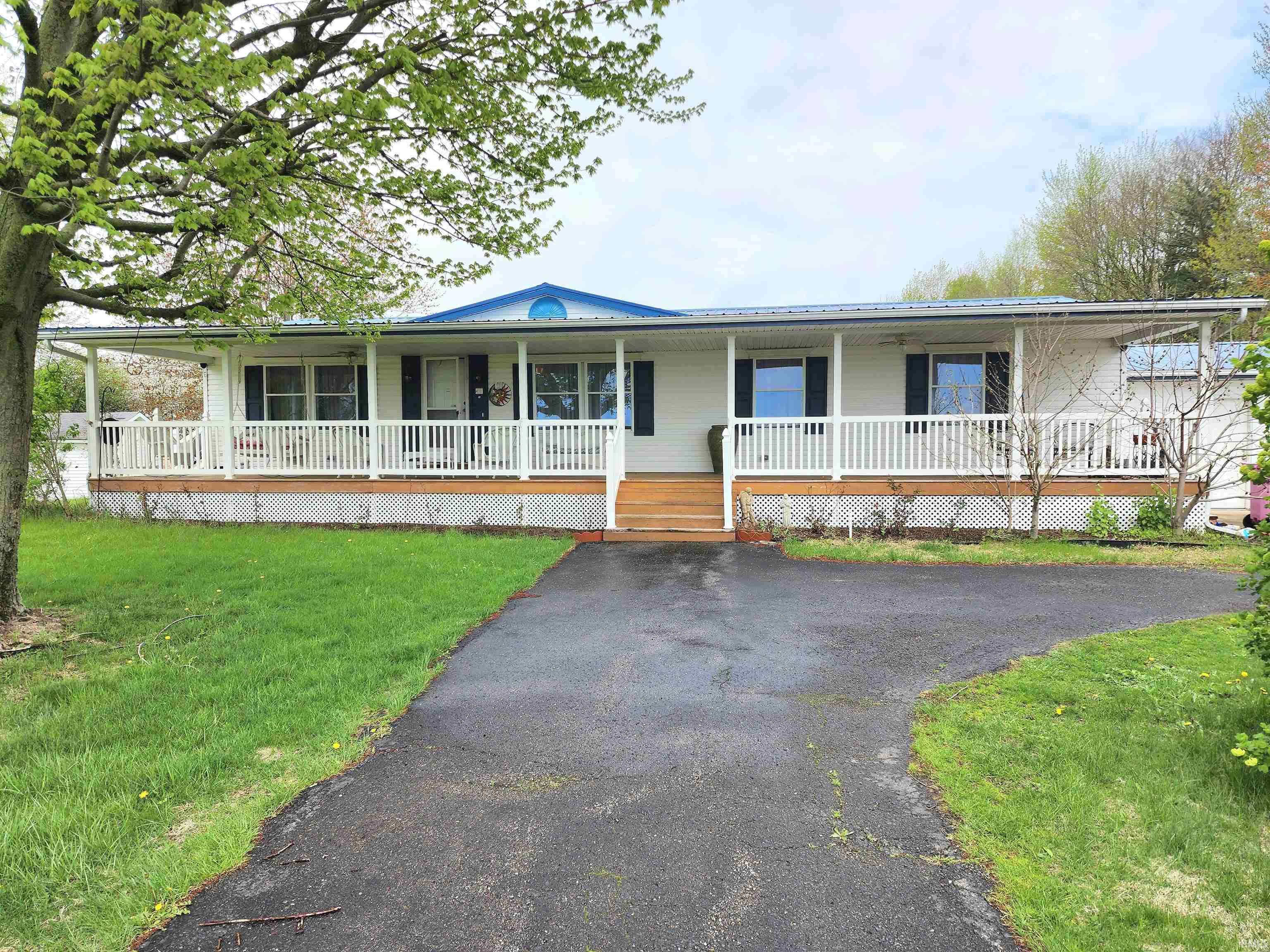 Wolcottville, IN 46795,4910 S 400 east Road