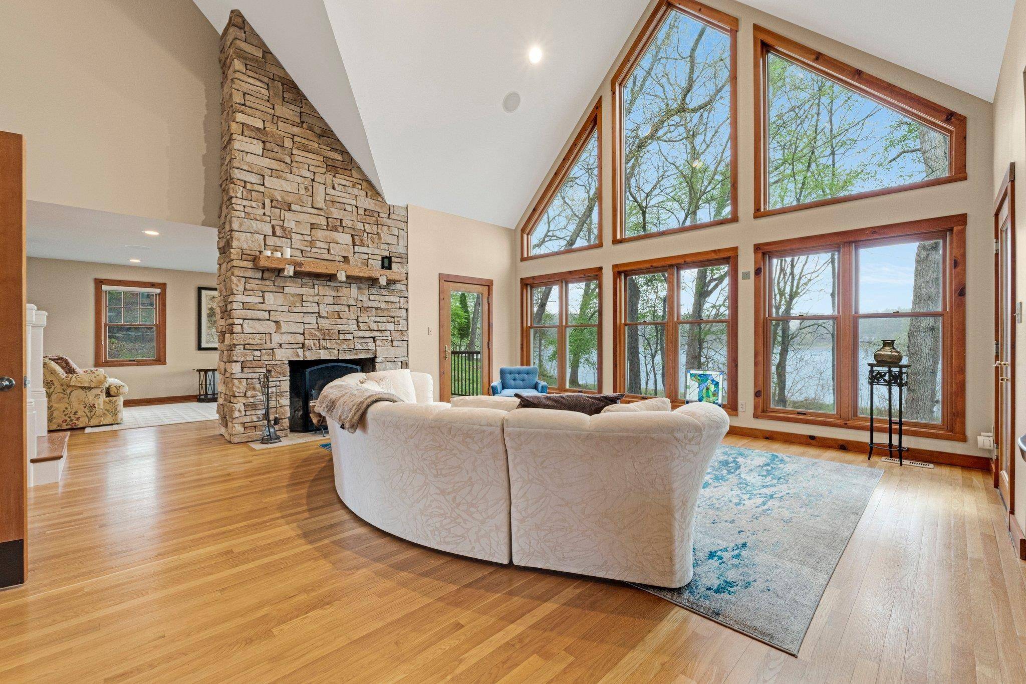 Angola, IN 46703,575 Lane 100 Pine Canyon Lake
