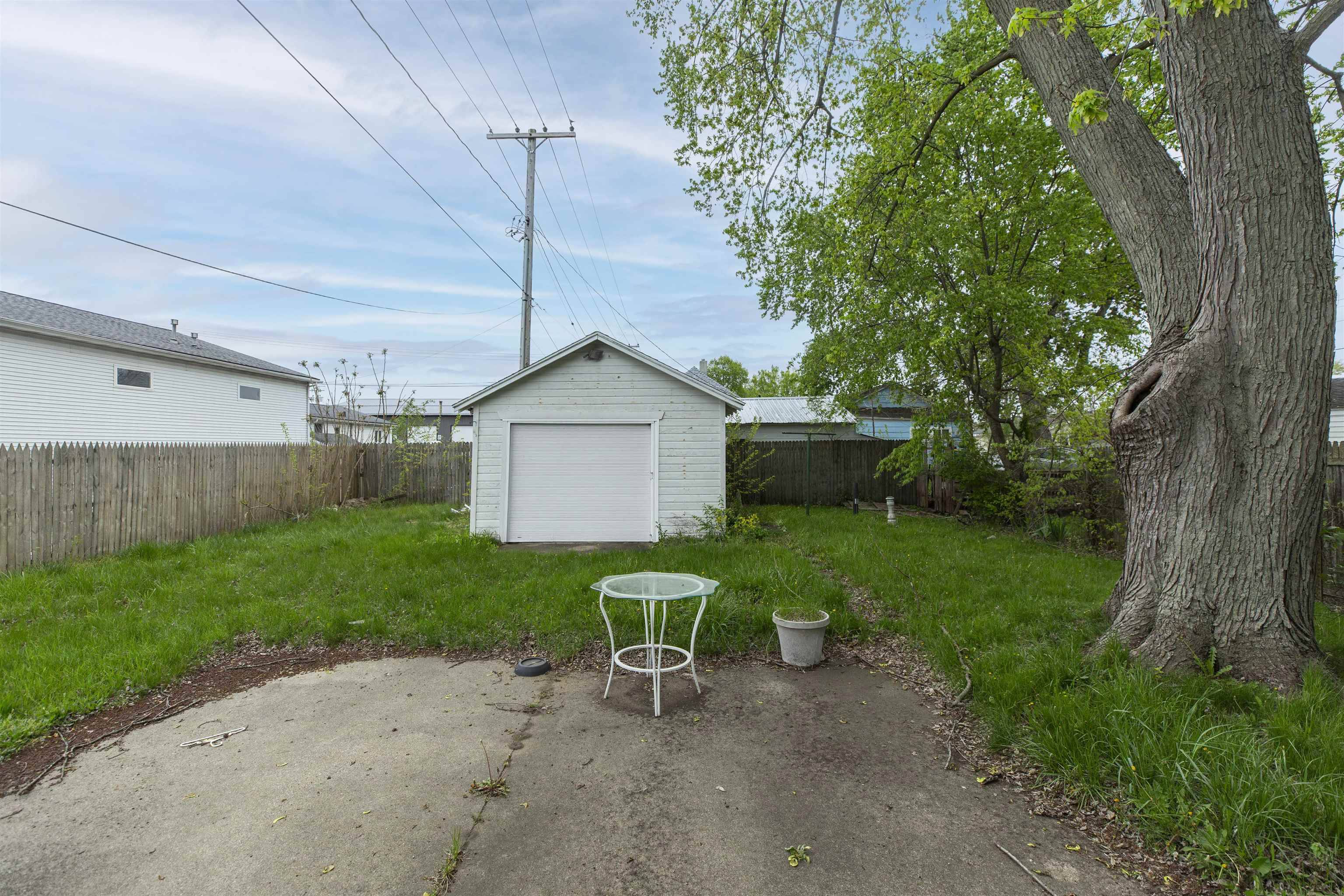 Mishawaka, IN 46545,1116 Christyann Street