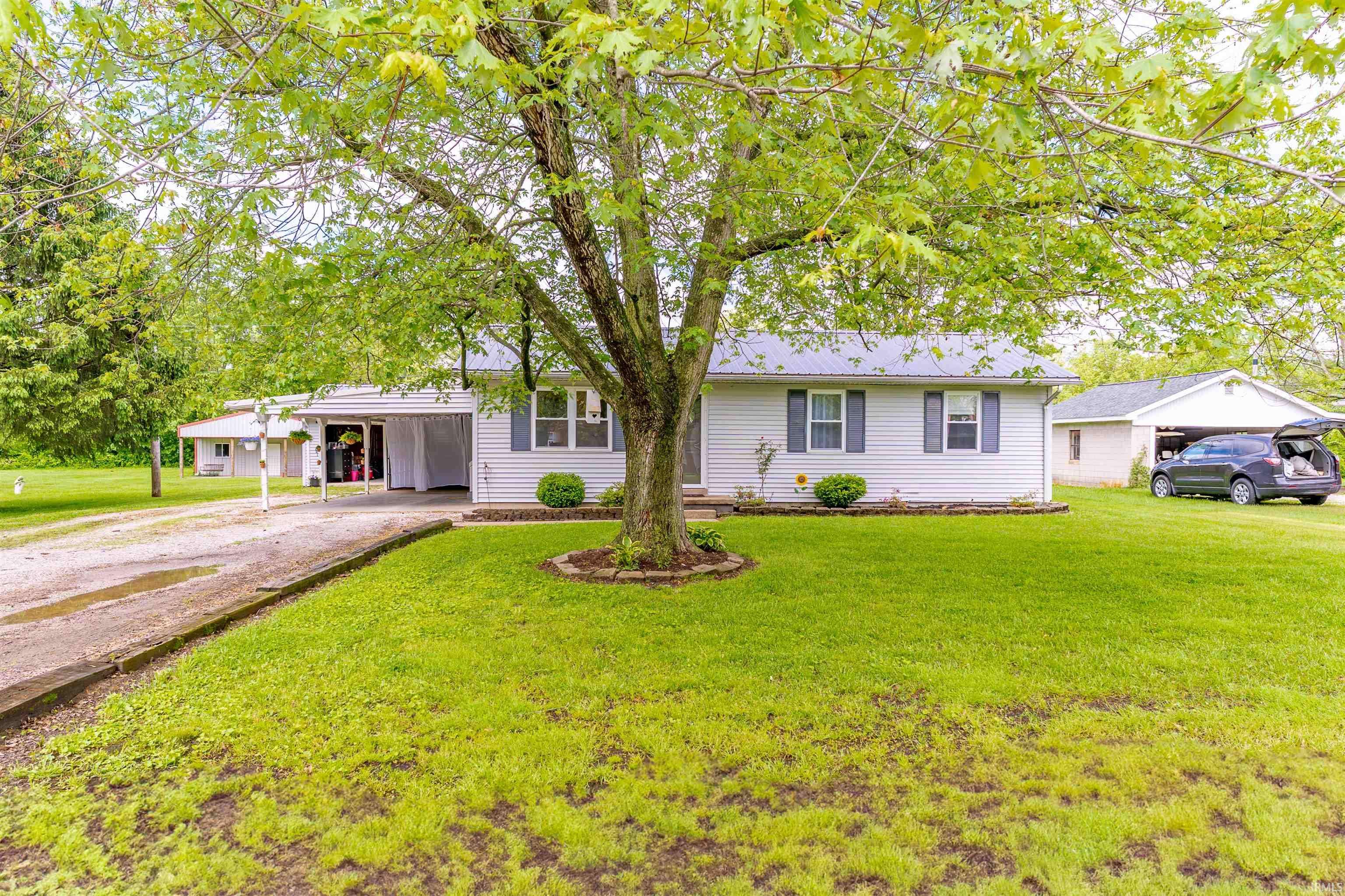 Richland, IN 47634,1128 Green Acres