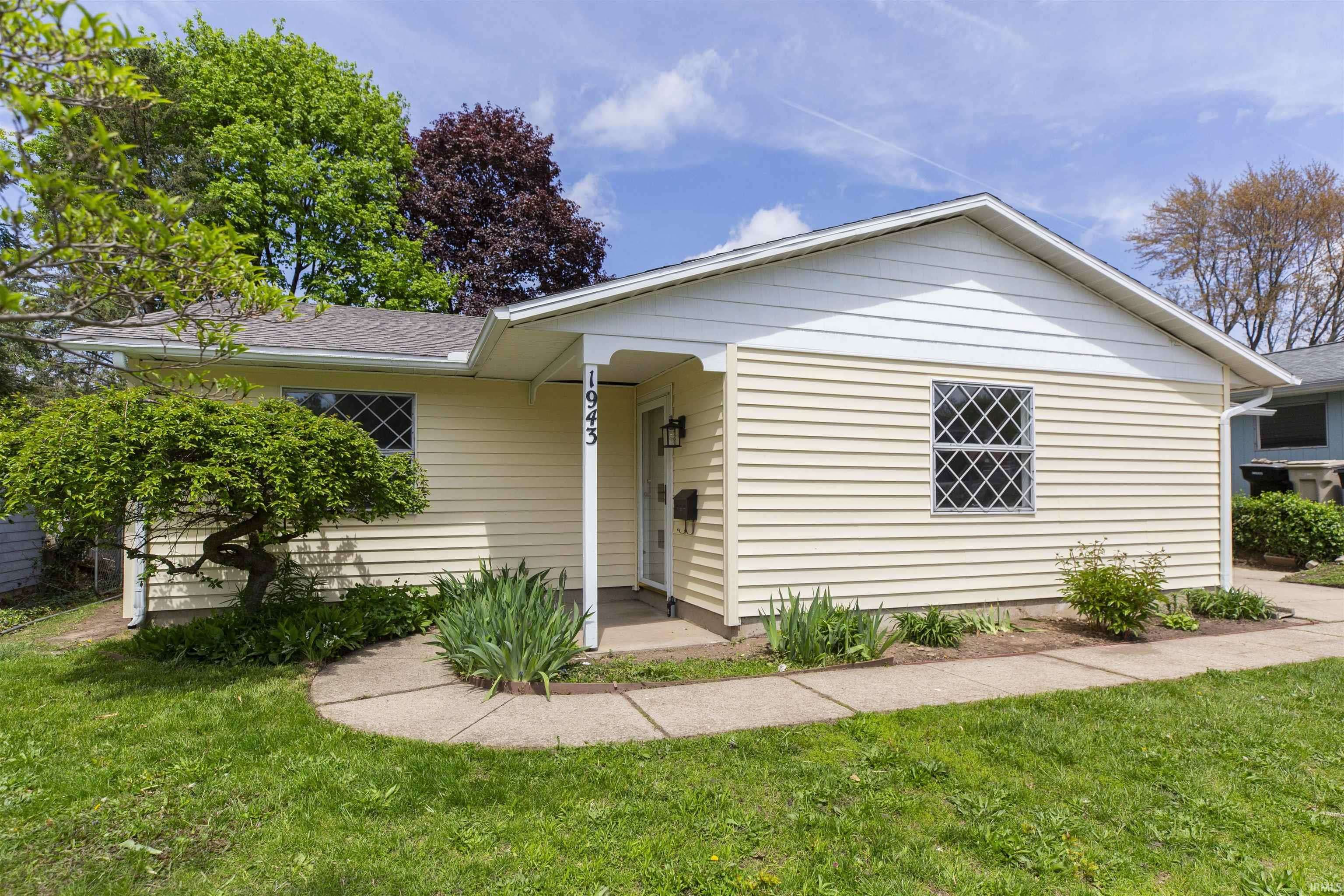 South Bend, IN 46614-2236,1943 Piedmont Way