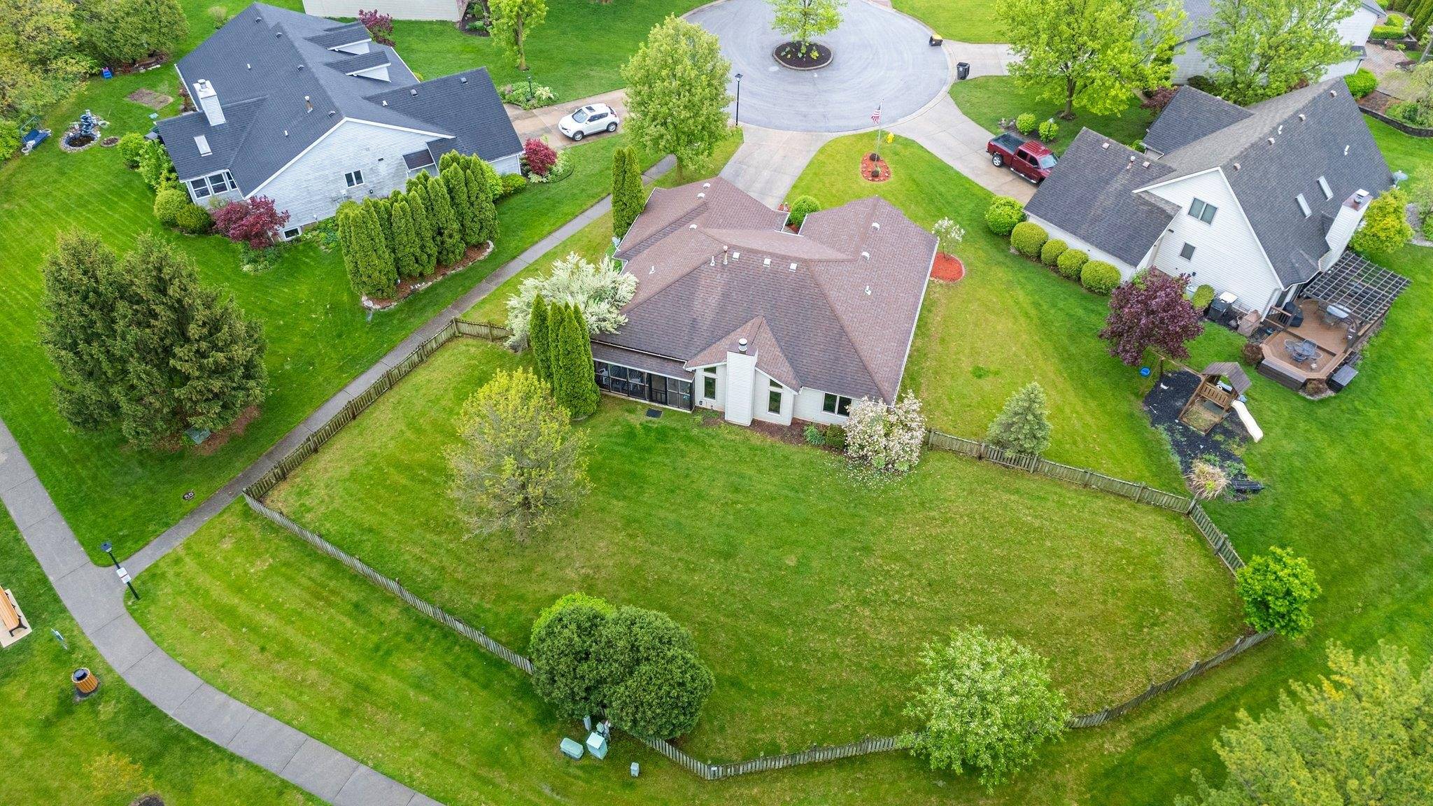Fort Wayne, IN 46825,8630 Deer Brook Place