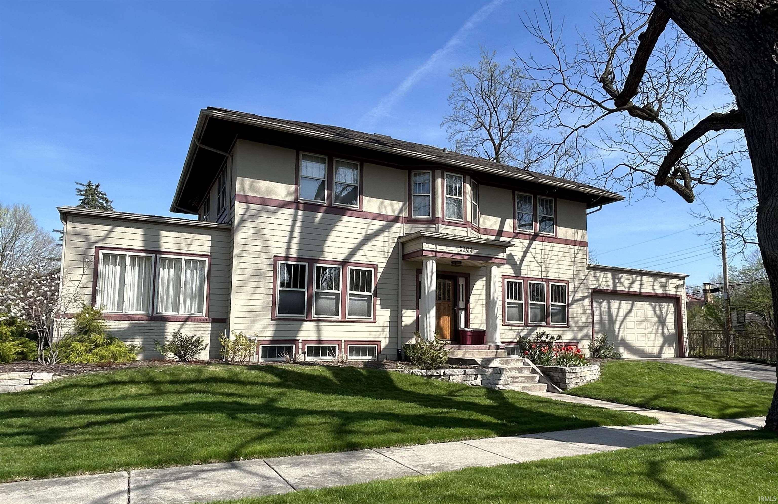 South Bend, IN 46617,1208 Leeper Avenue