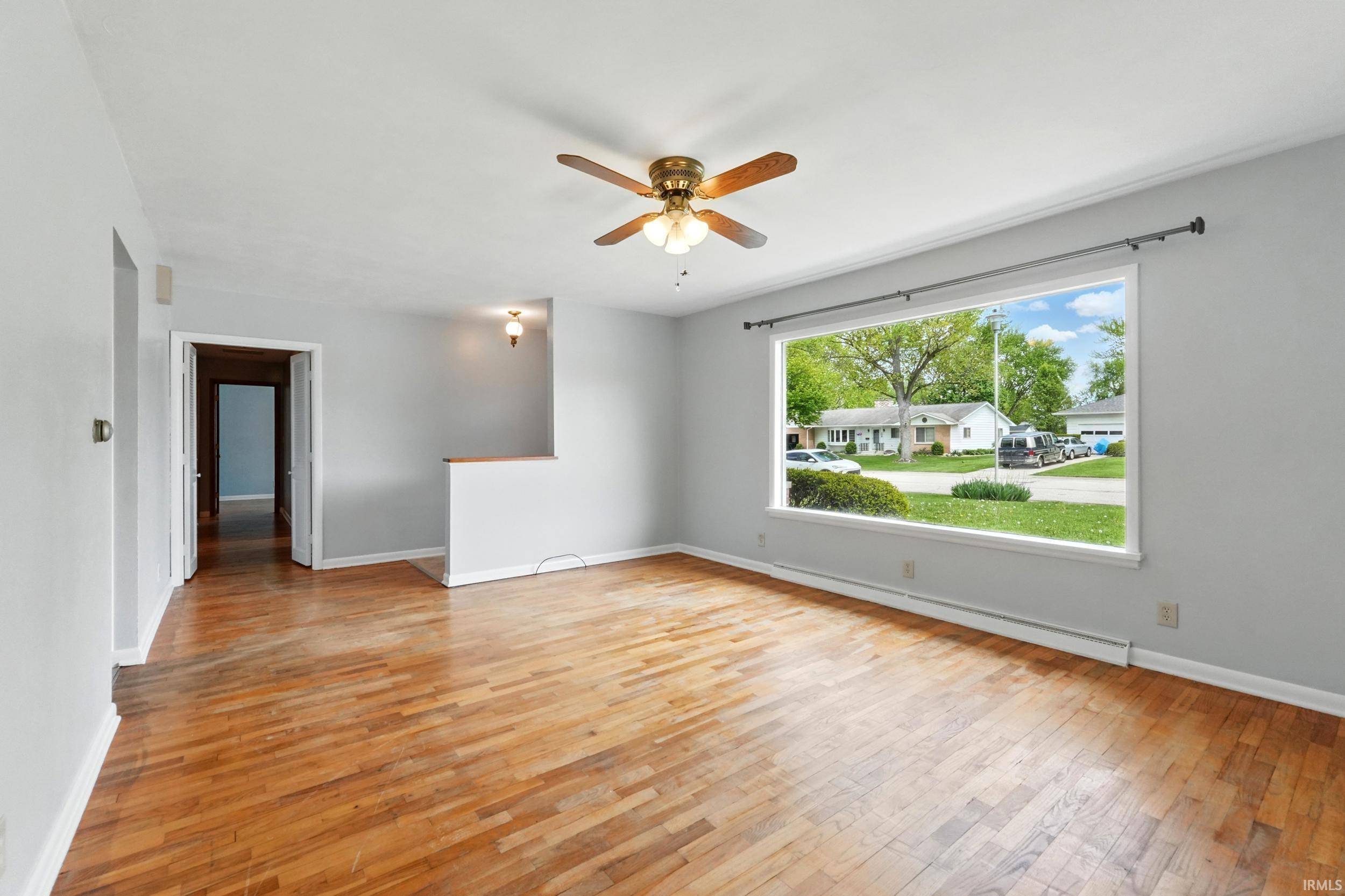 Auburn, IN 46706,207 S Clark Street