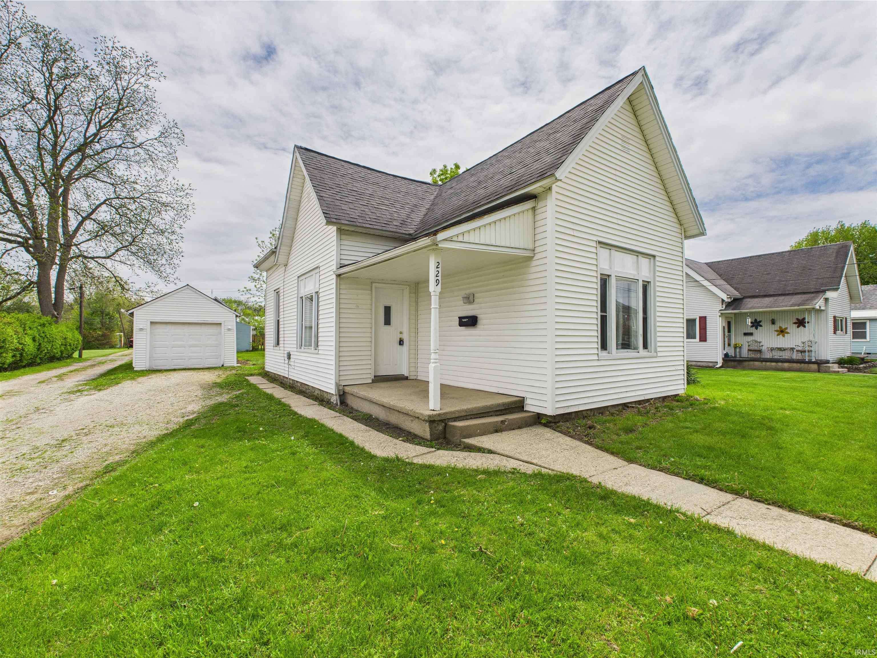 Huntington, IN 46750,229 Garfield Street