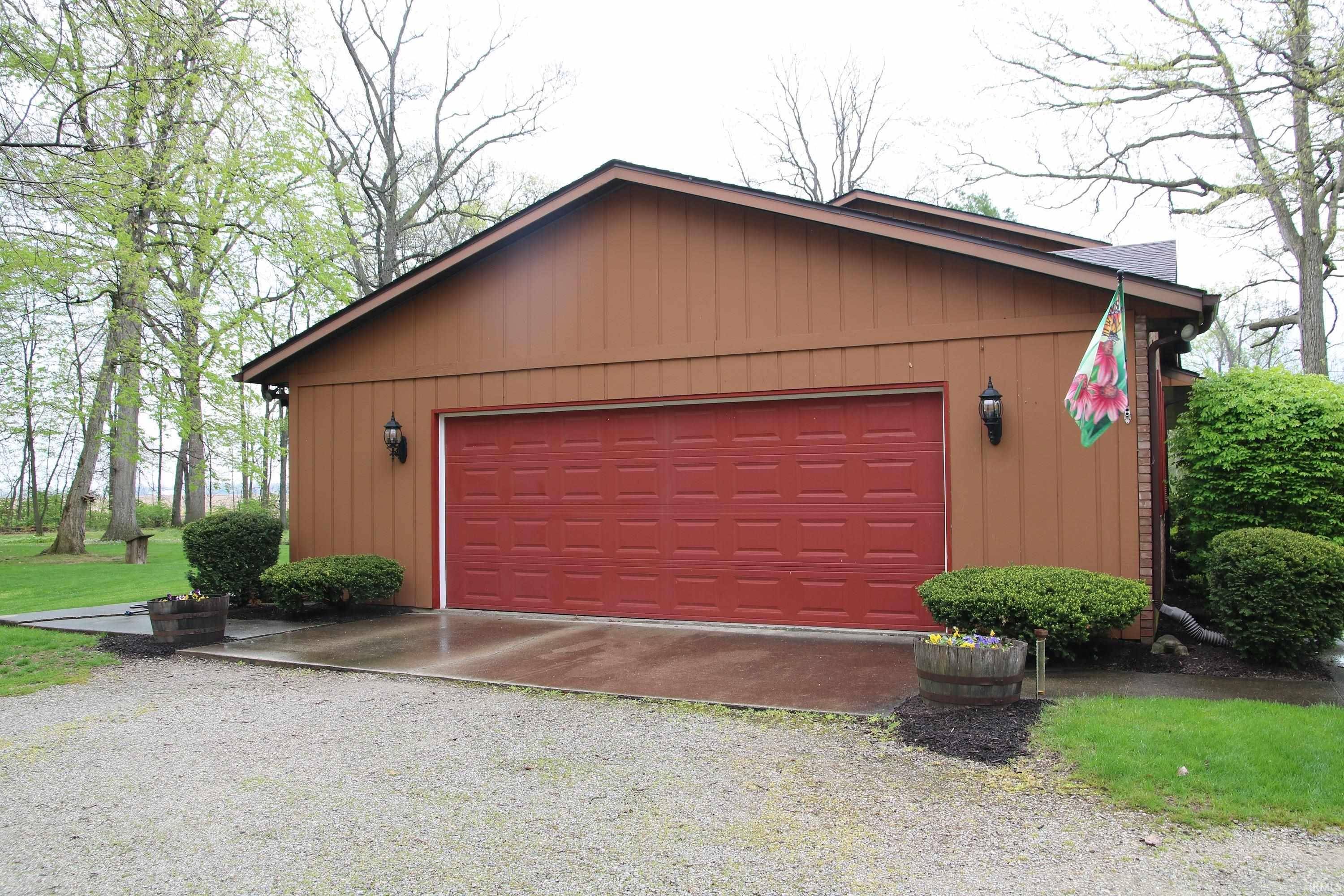 Bluffton, IN 46714,4811 E 100 N Road