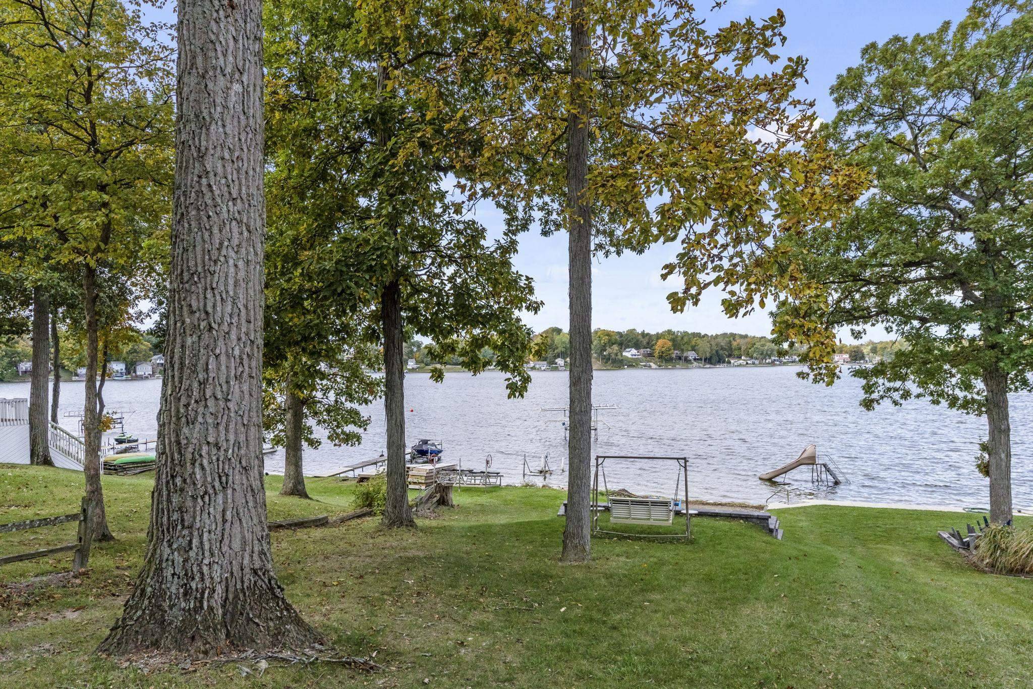 Wolcottville, IN 46795,5644 S 980 E