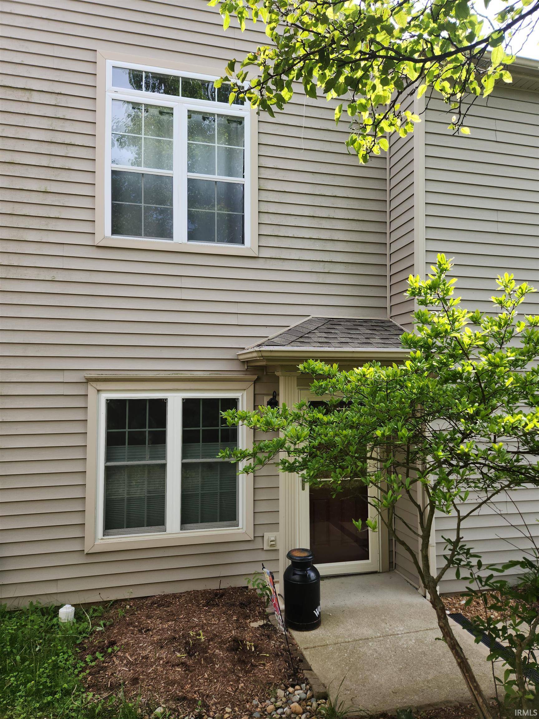 Bloomington, IN 47401,2103 S Bayberry Drive