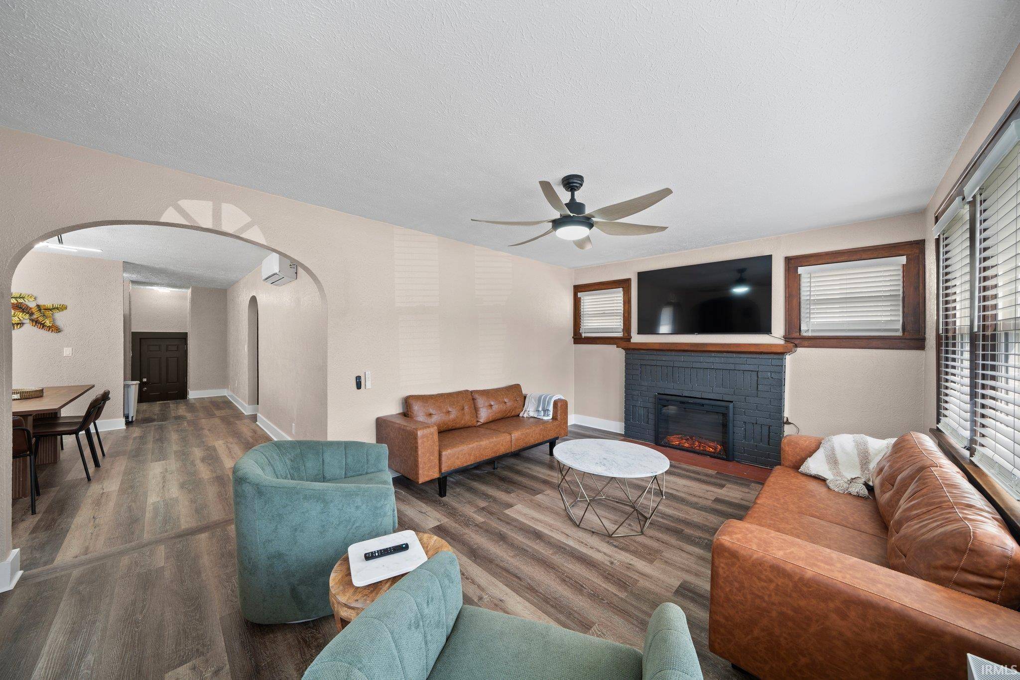 South Bend, IN 46616-2147,2133 Parkview Place