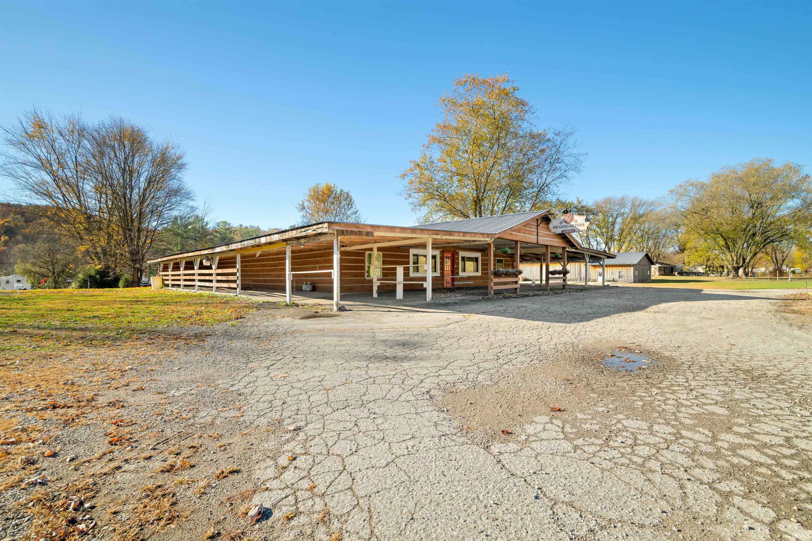 Nashville, IN 47448,4883 E State Road 46