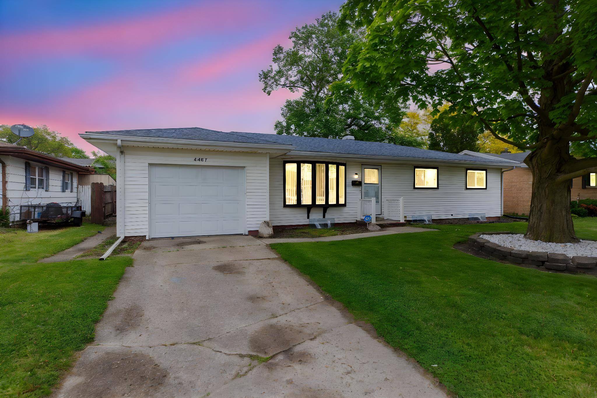 South Bend, IN 46619,4407 Huron Street