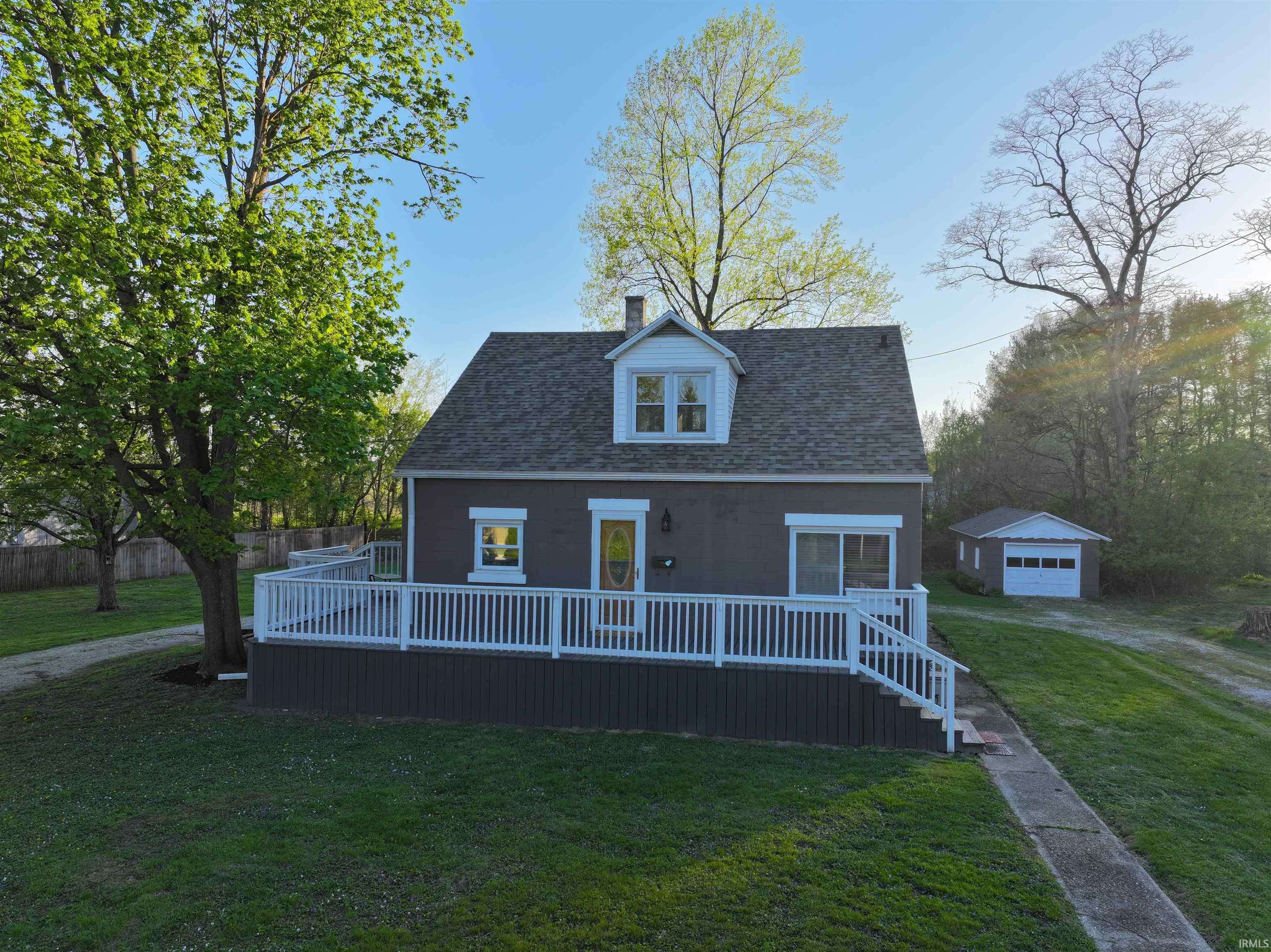 Winamac, IN 46996-1629,902 S Burson Street