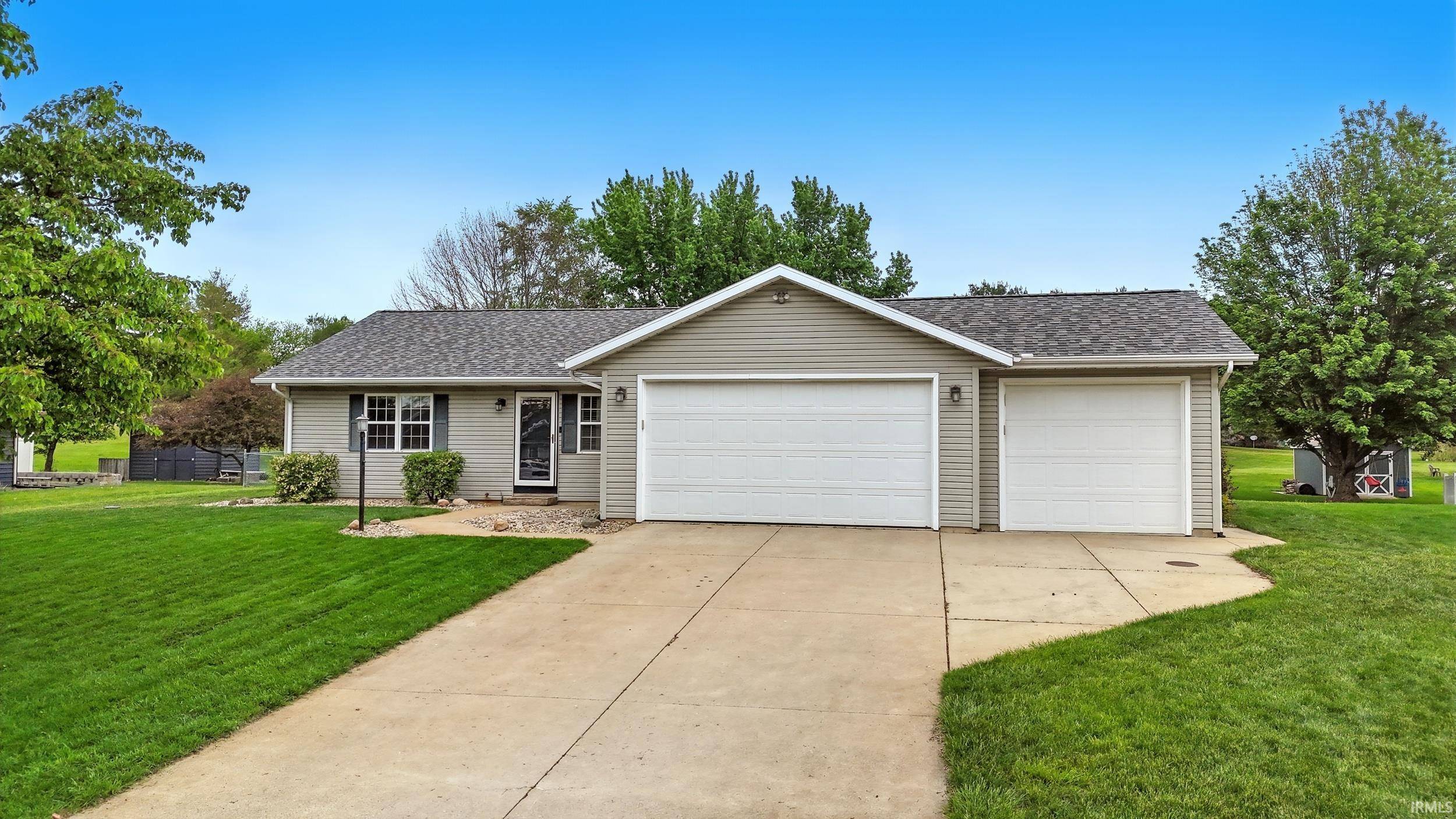 Leesburg, IN 46538-9518,3948 E Lakeview Trail