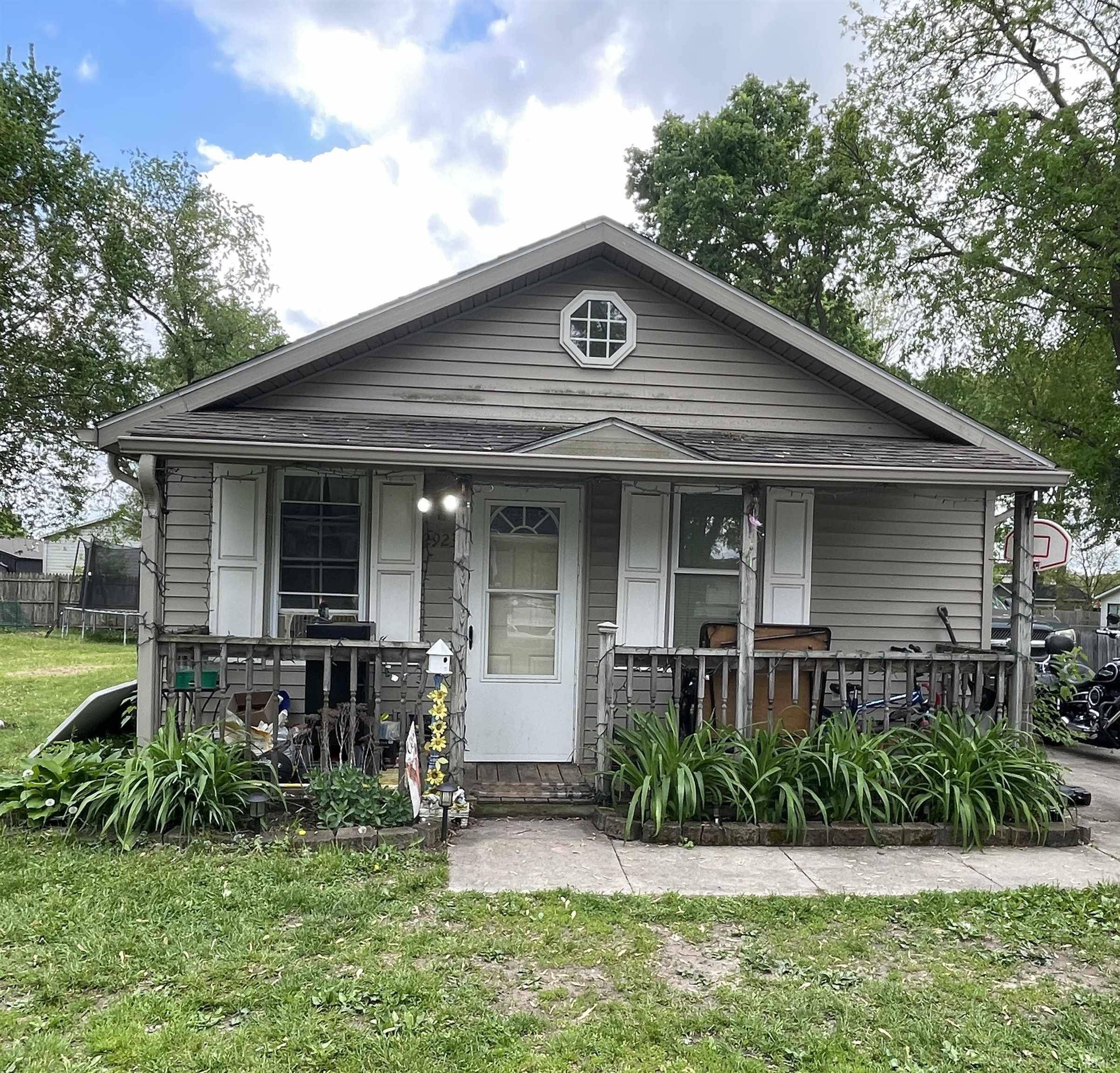 Mishawaka, IN 46544,2923 Smalley Avenue