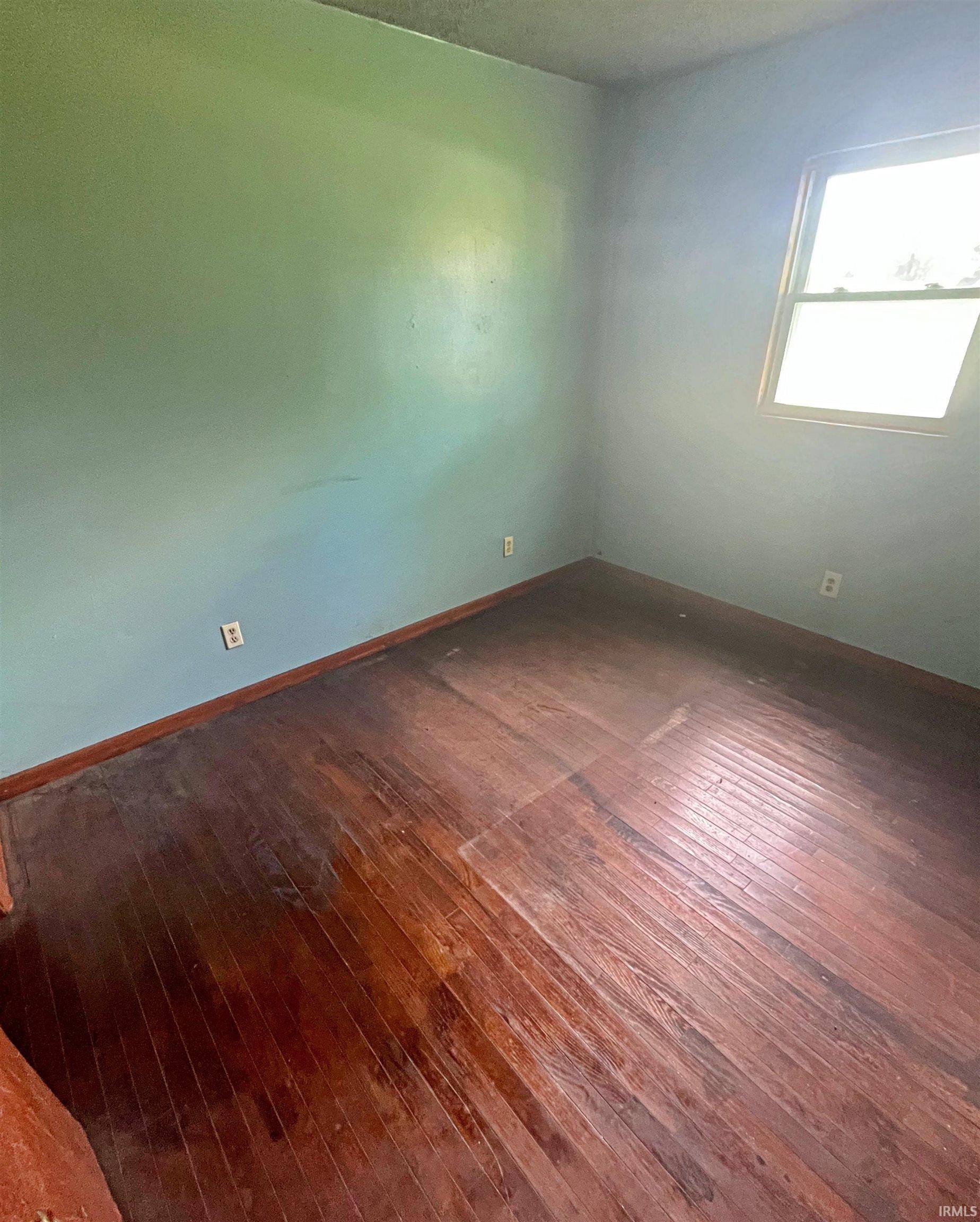 Loogootee, IN 47553,508 Walker Street