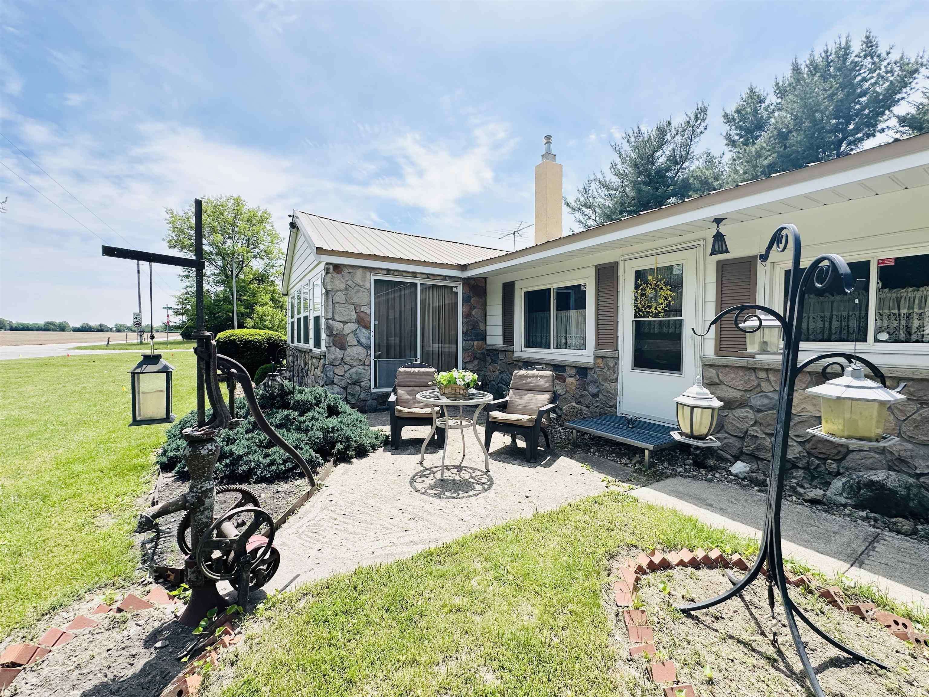 North Liberty, IN 46554,66983 Smilax Road