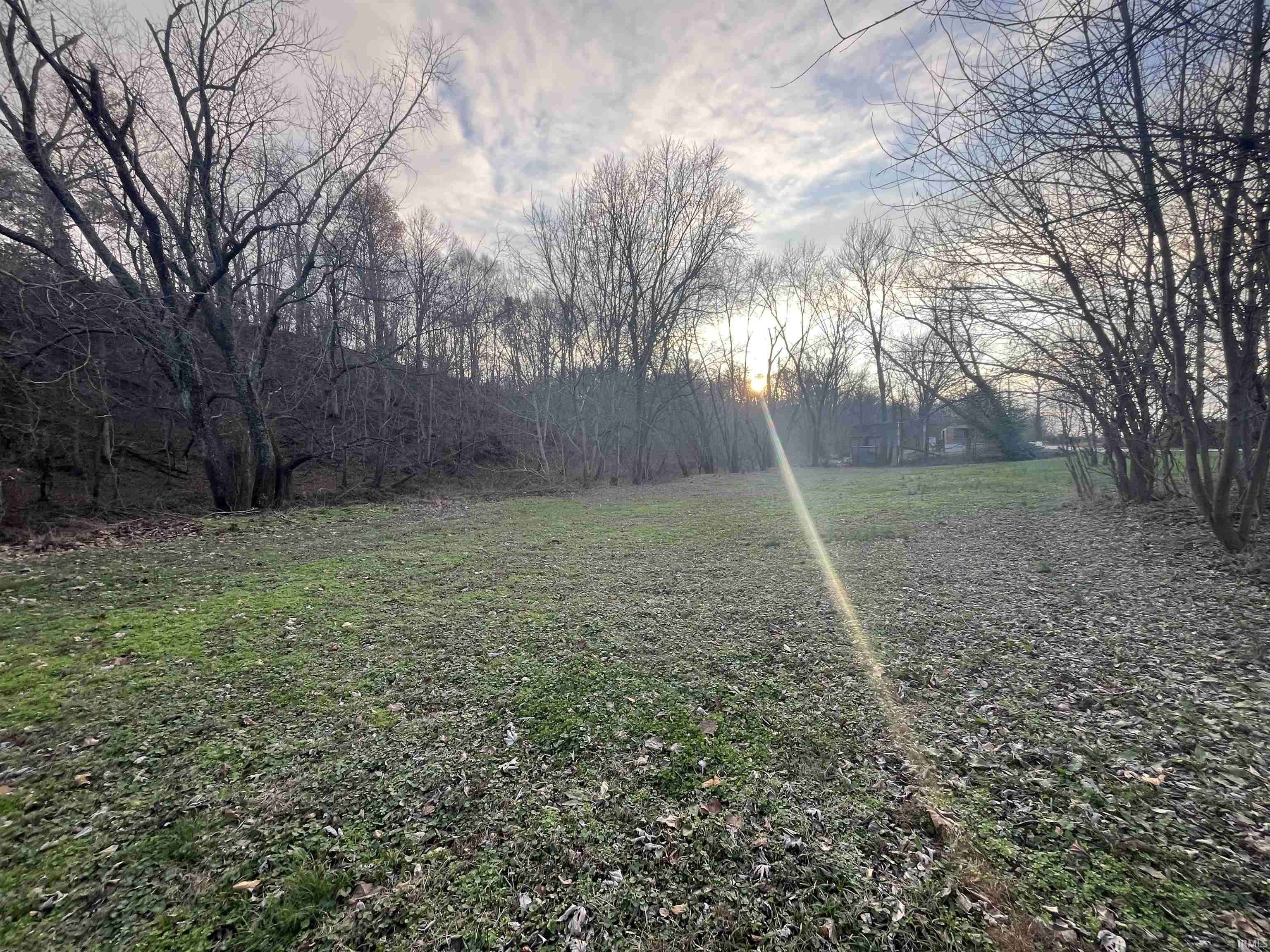 Patoka, IN 47666,W River Road