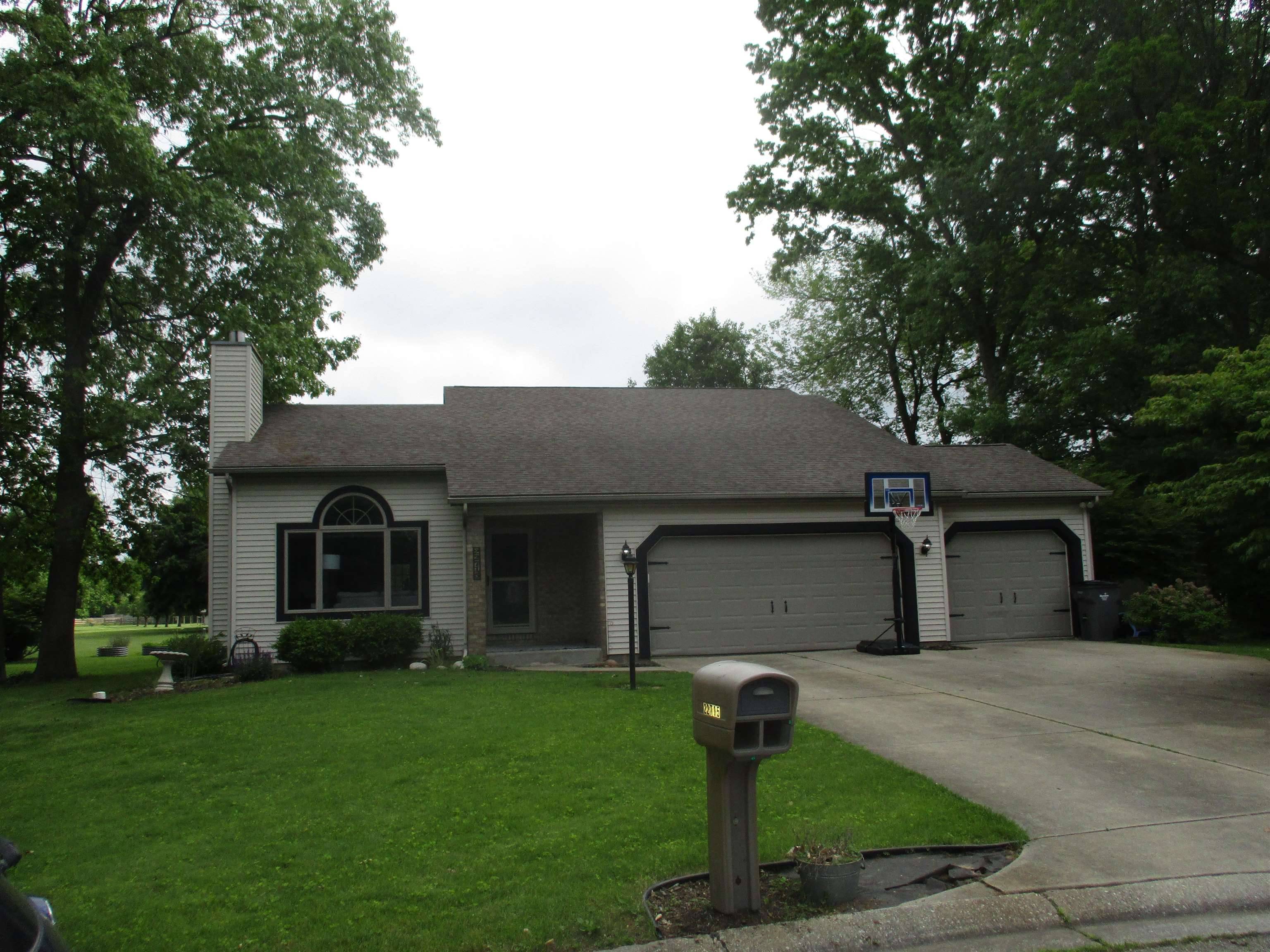Elkhart, IN 46514,22715 Fair Oaks Court