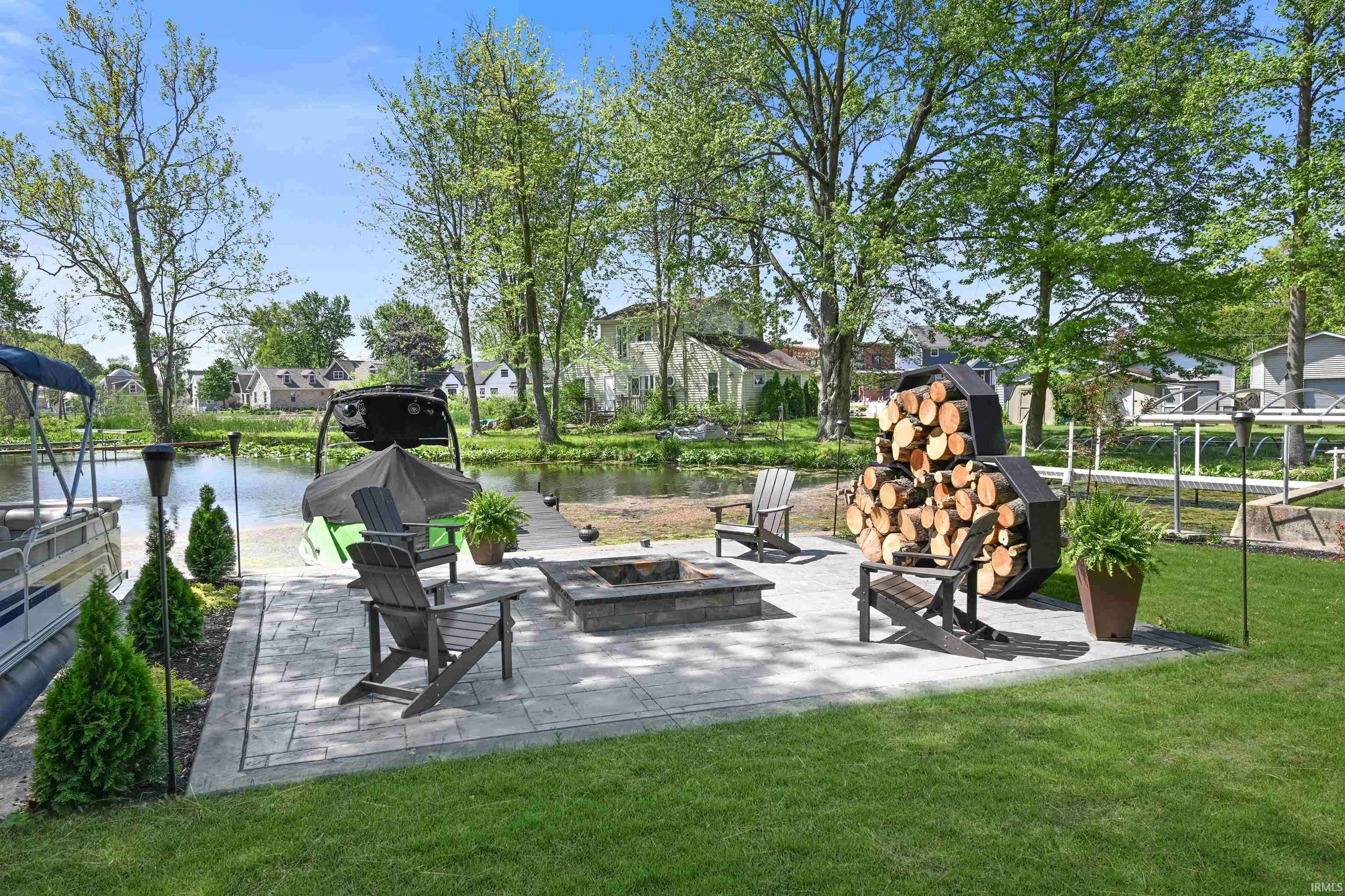 Syracuse, IN 46567,11721 N Elm Grove Drive